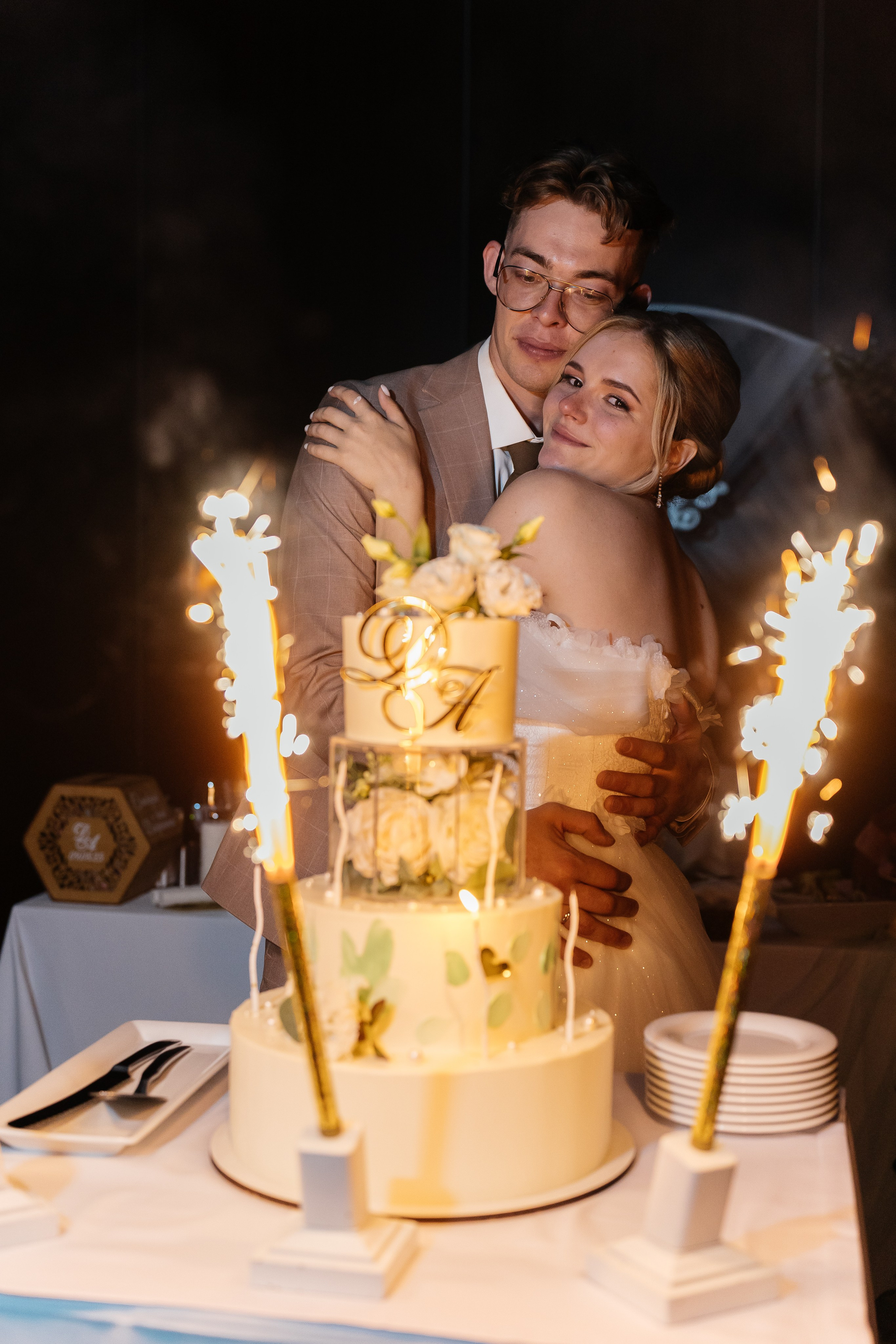 City Center. Для тех, кто не ждёт удачи, а создаёт её. Каждая фотосессия — это твой момент, твой стиль, твой успех. 📸