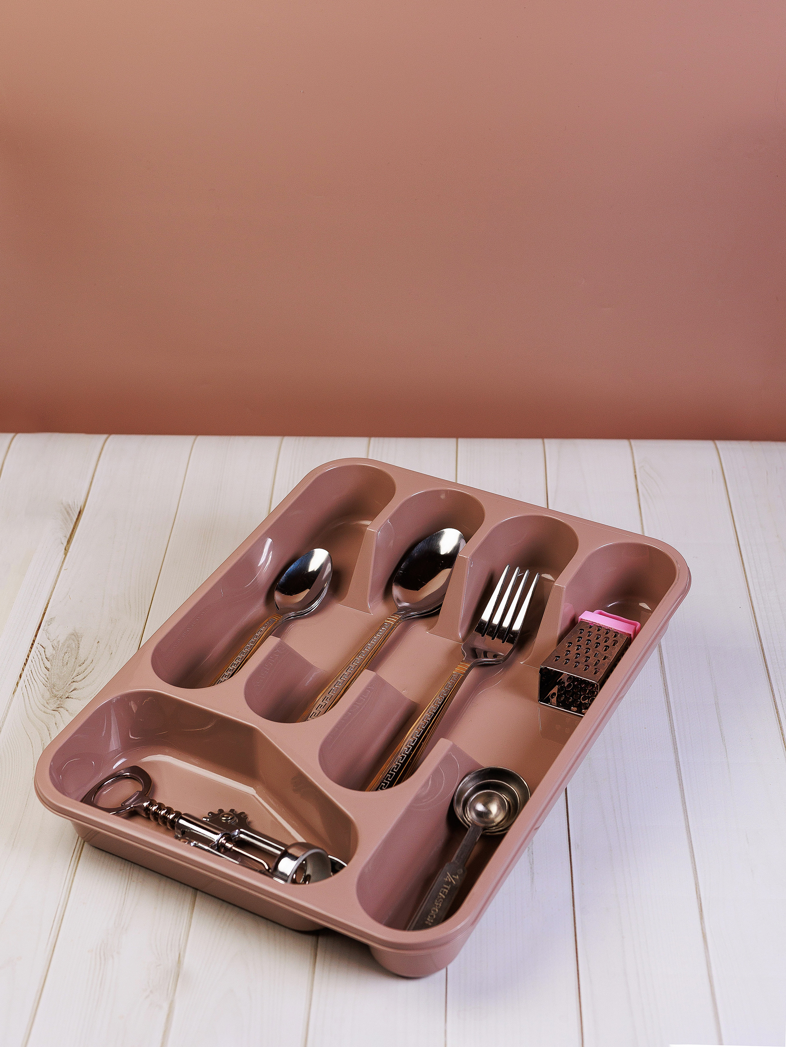 Имиджевая предметная фотосъемка кухонного  лотка, предметный фотограф казань, каталожная съемка 