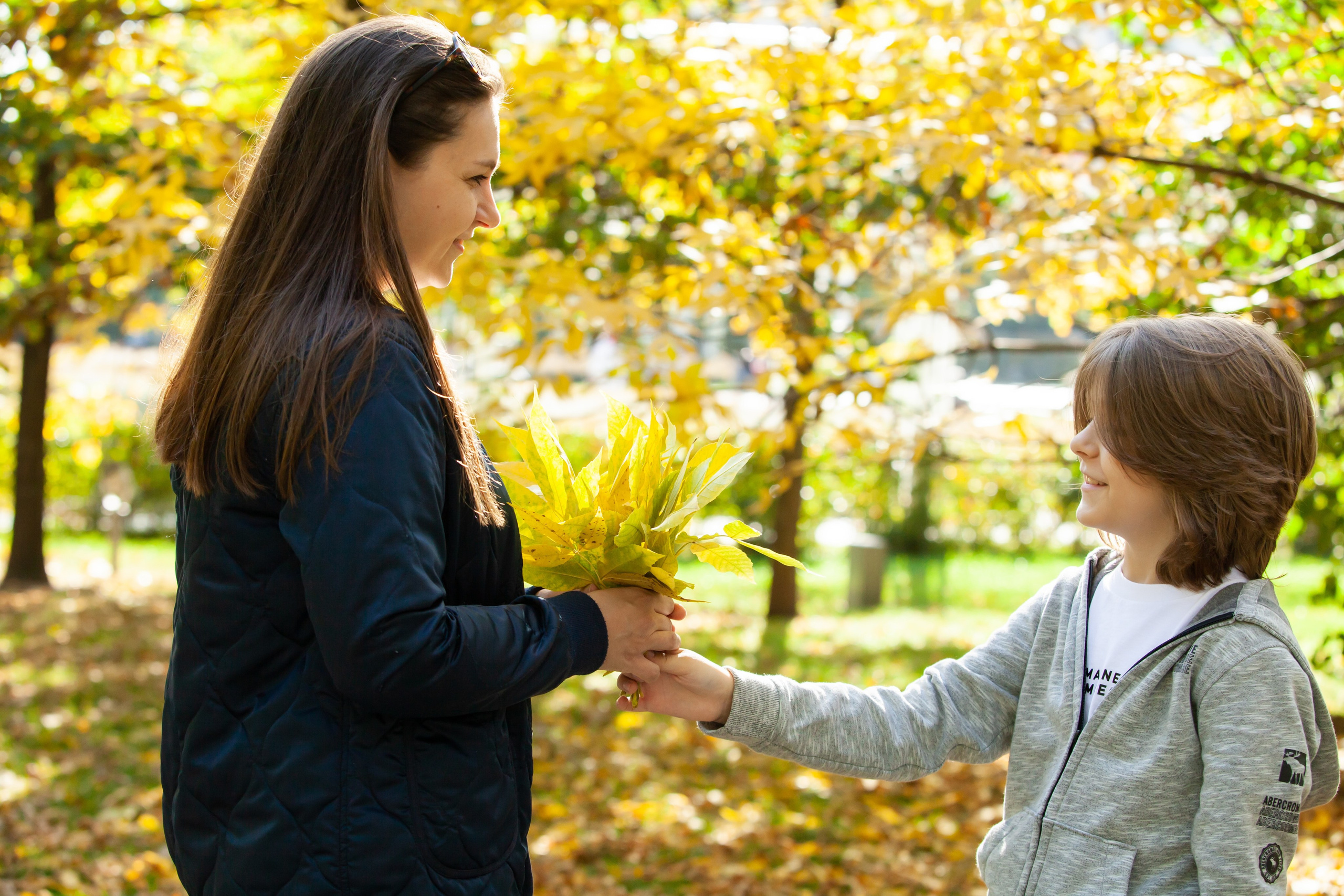 Семейная фотосъемка в саду Баумана. Фотографы в Москве Светлана Устинова и Сергей Грачев