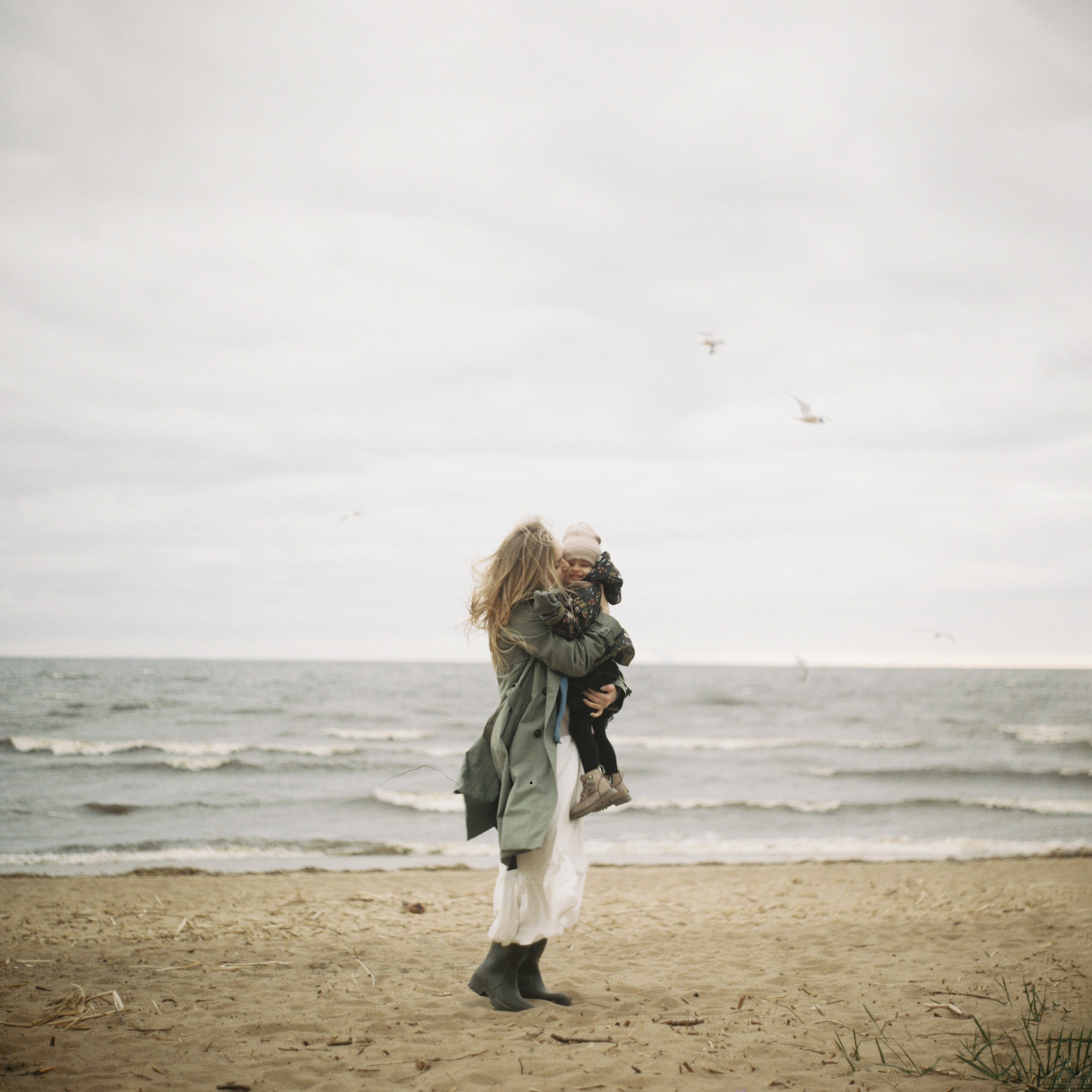 Настя Оленченко, портретный/семейный фотограф на цифру и плёнку Москва