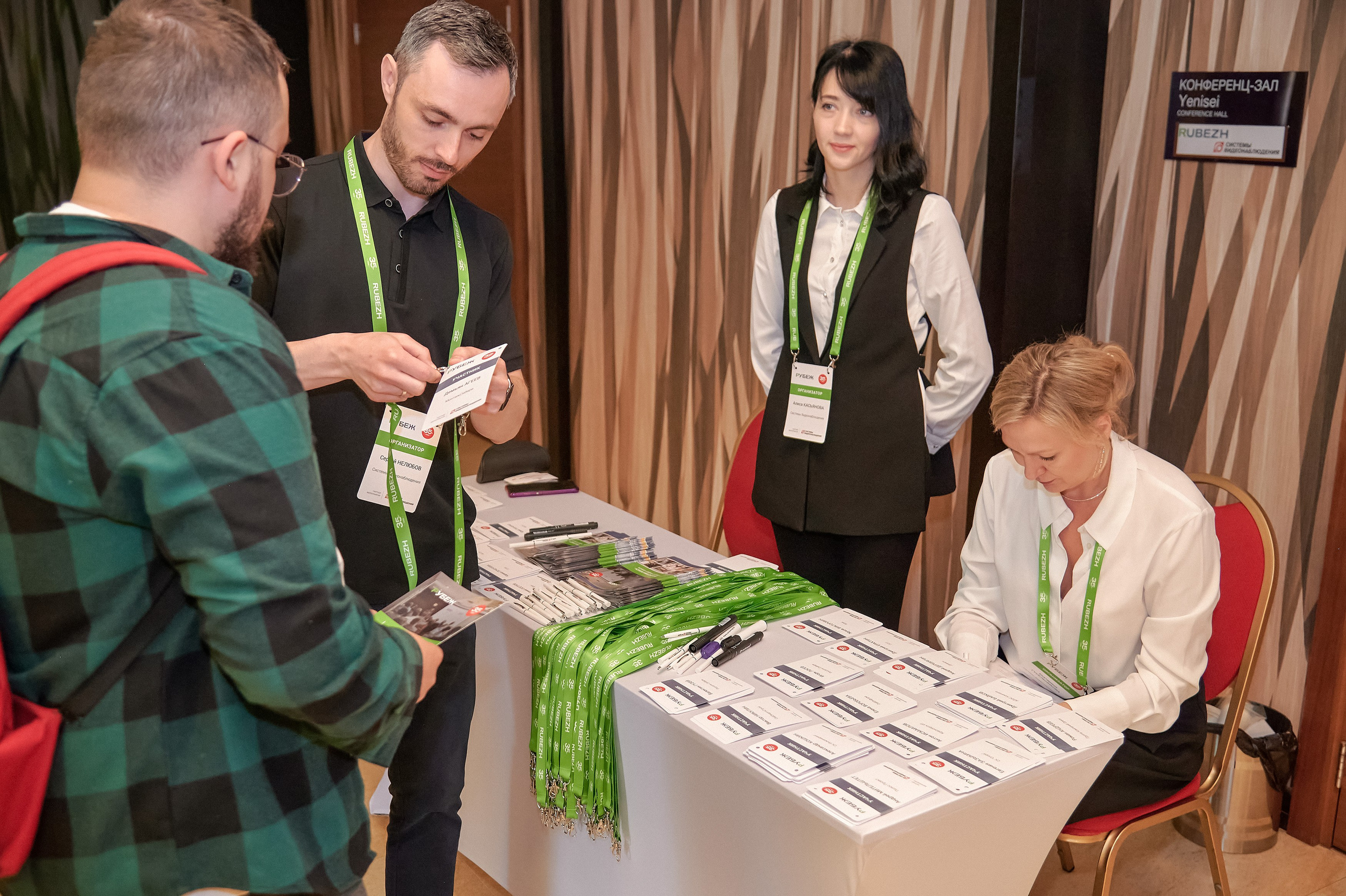 Портфолио репортажной фотосъёмки: "Рубеж" Системы видеонаблюдения. Фотограф Яковлев Роман — Красноярск