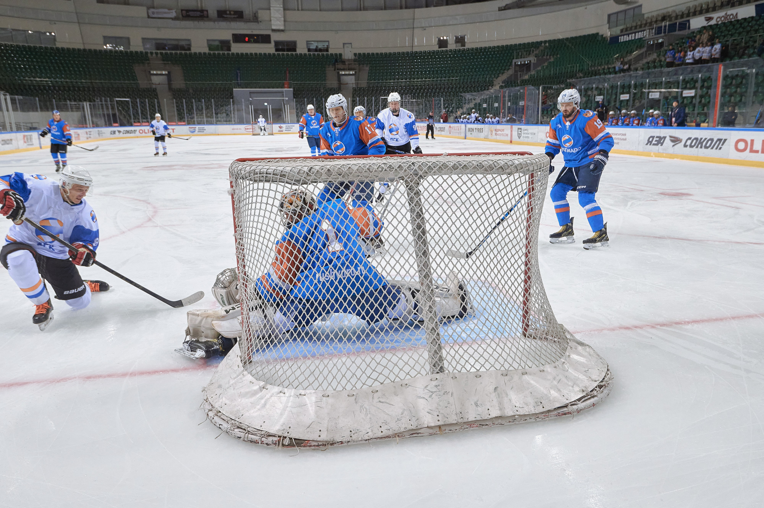 Платинум Арена — Хоккей — РусГидро. Фотограф Яковлев Роман — Красноярск