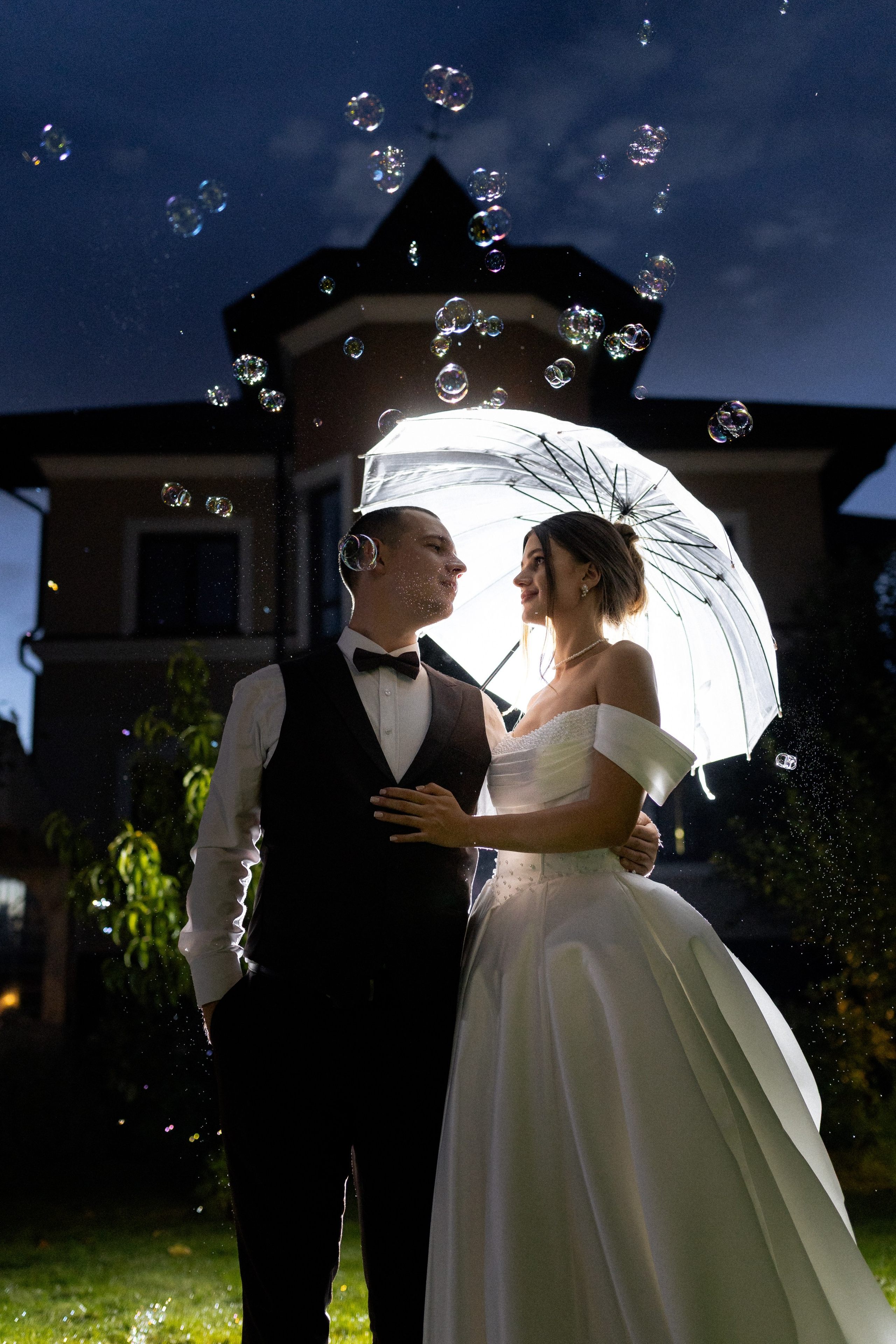 Свадебная фотосессия Анастасии и Игоря в Усадьбе Легенда. Свадебный фотограф в Минске/Беларуси Сергей Спиридонов