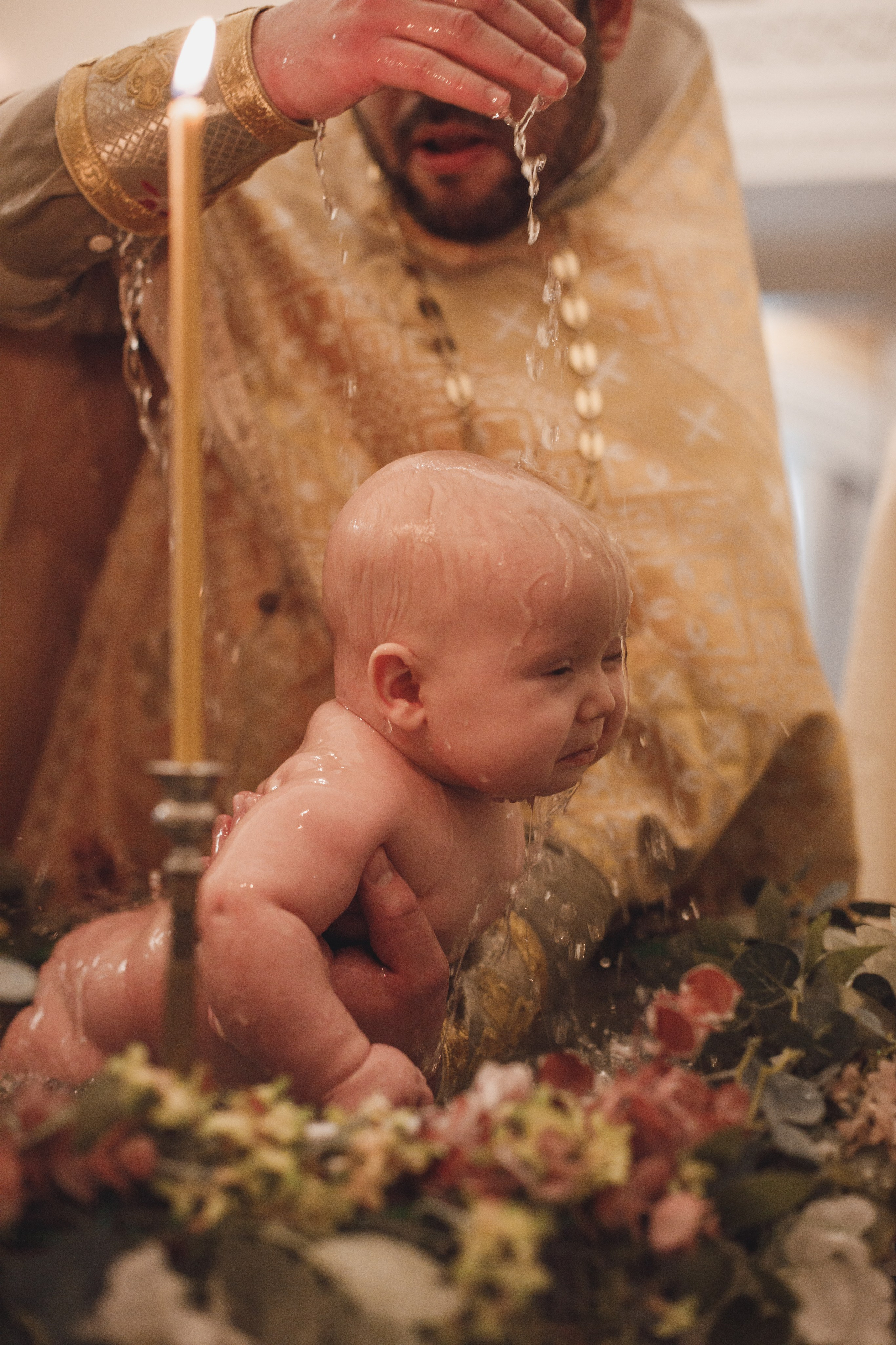 Фотосъёмка таинства крещения в Белгороде. Свадебный и контент фотограф в Белгороде Ярослав Гаврилейченко