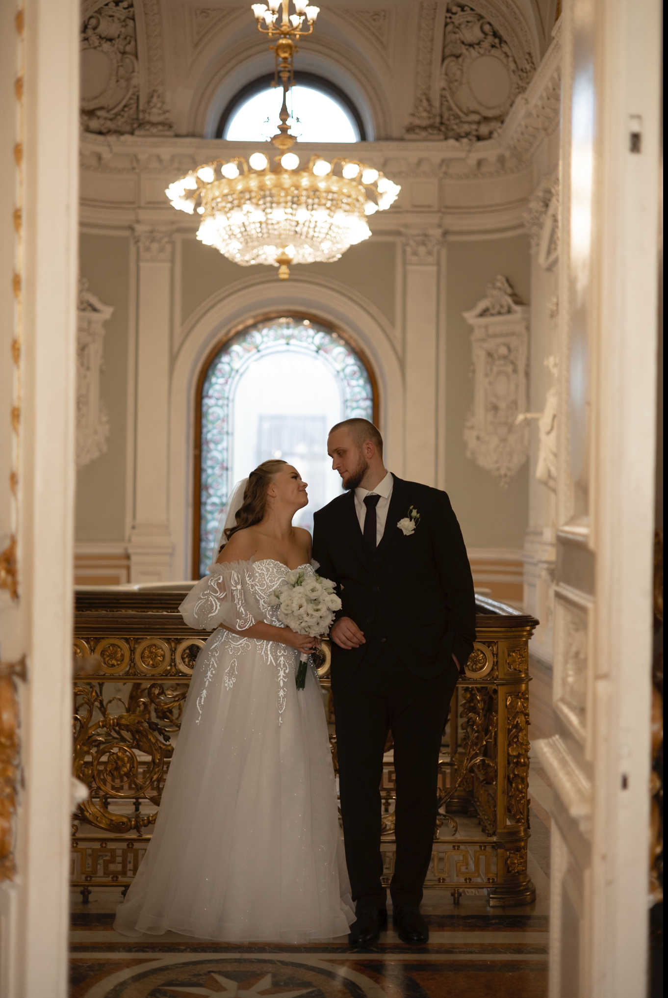 Пресеты и обучение. Свадебный и семейный фотограф Арина Кулёва