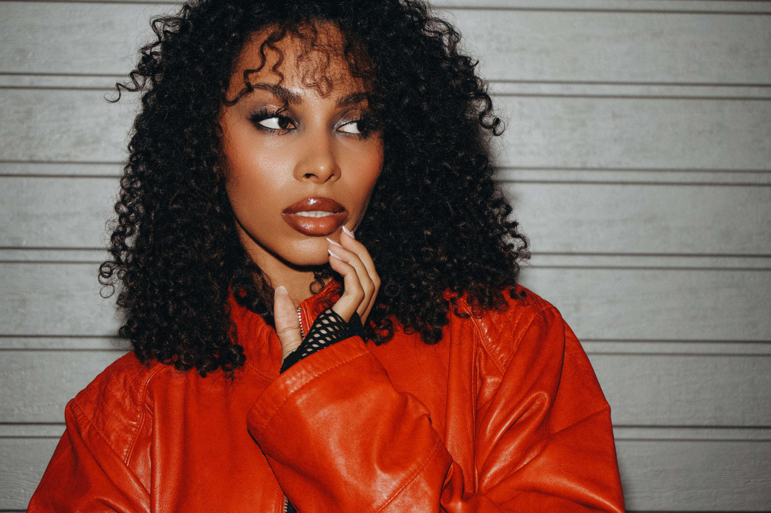 Диана, съемка с авто. Фотограф в Минске Света Григорьева