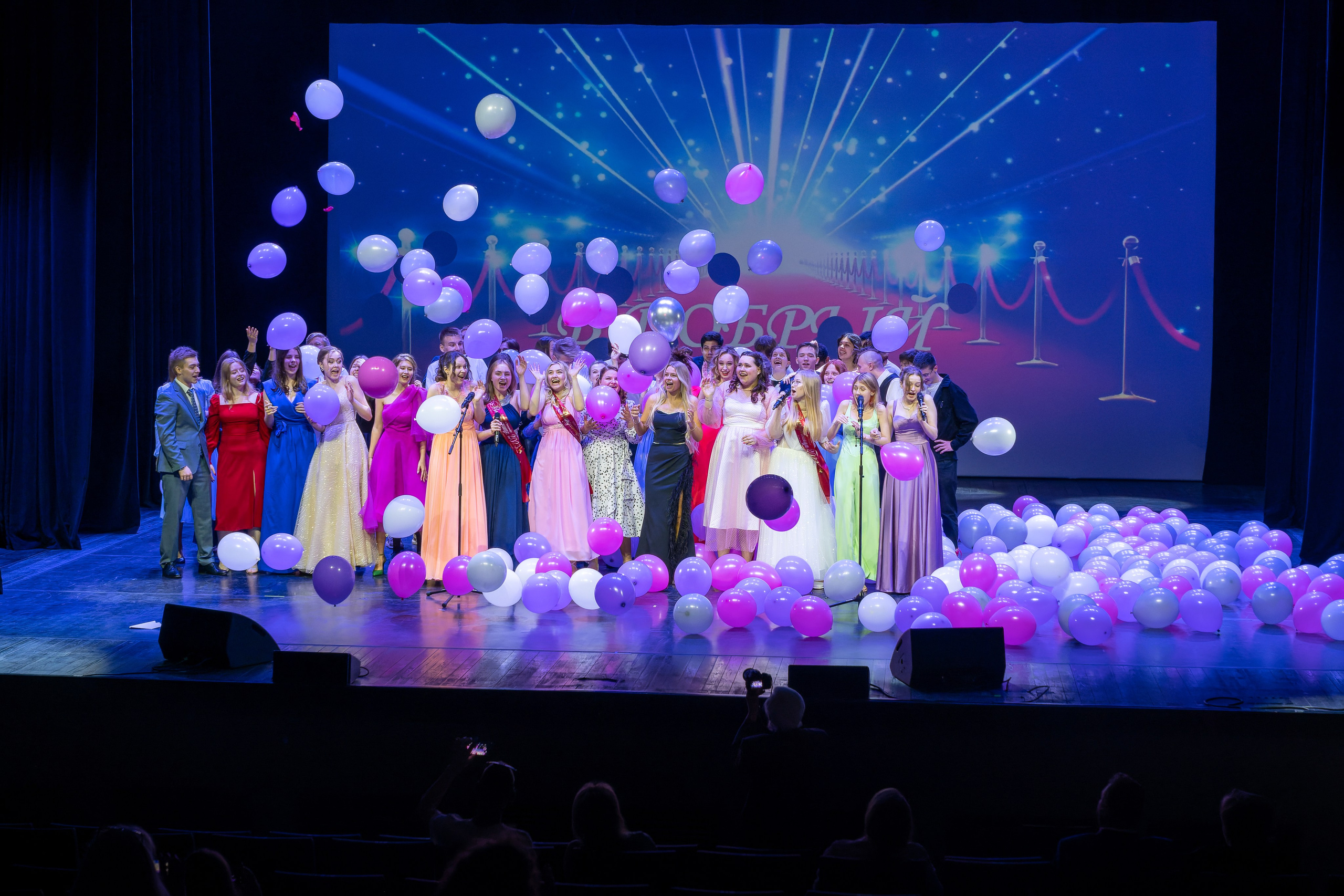 Съёмка на выпускной в школе 1155. «Студия DRONAVT`s» — видеосъёмка и фотография г. Москва