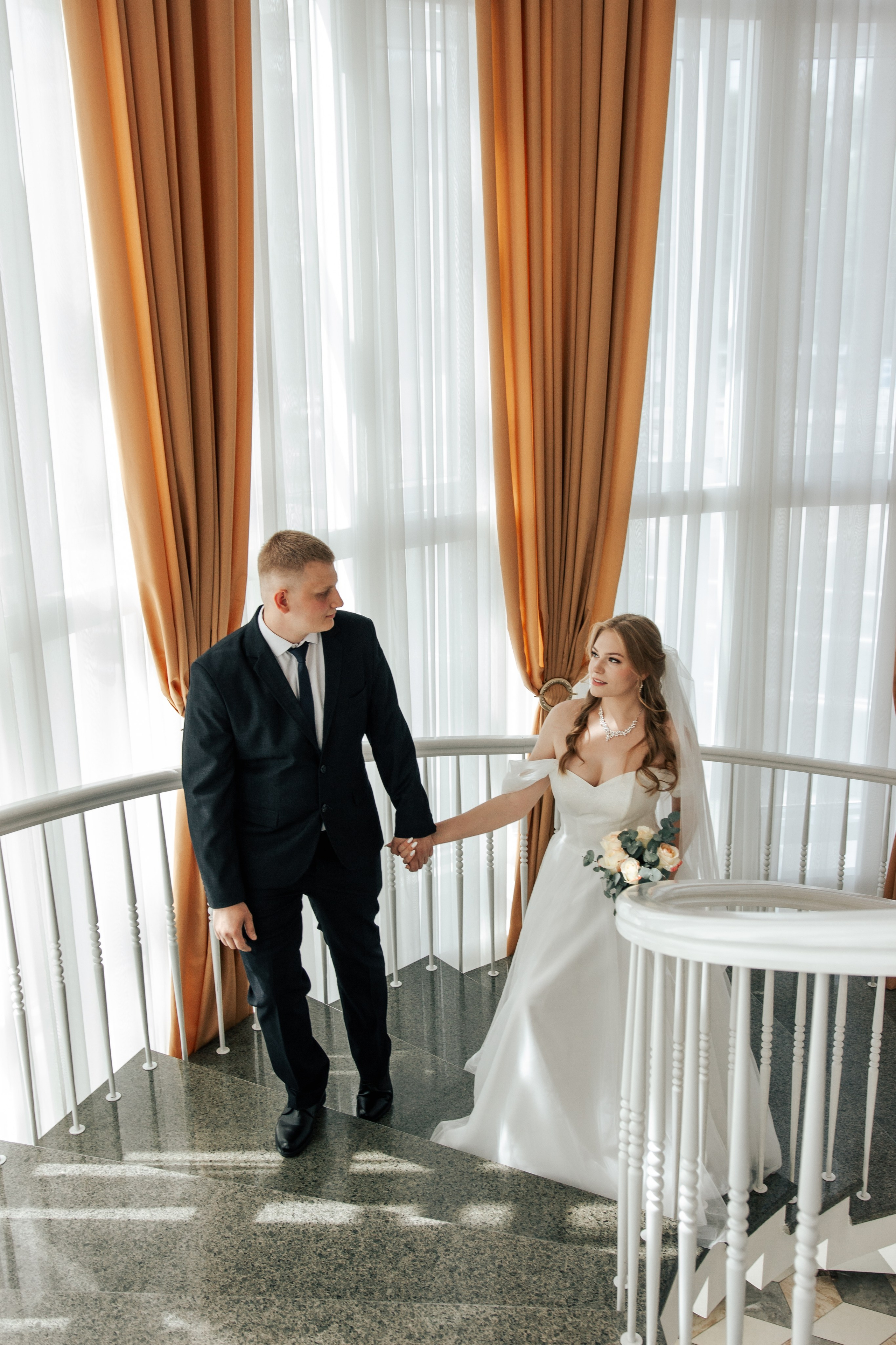 Дарья и Влад ЗАГС и Банкет. Фотограф Новосибирск