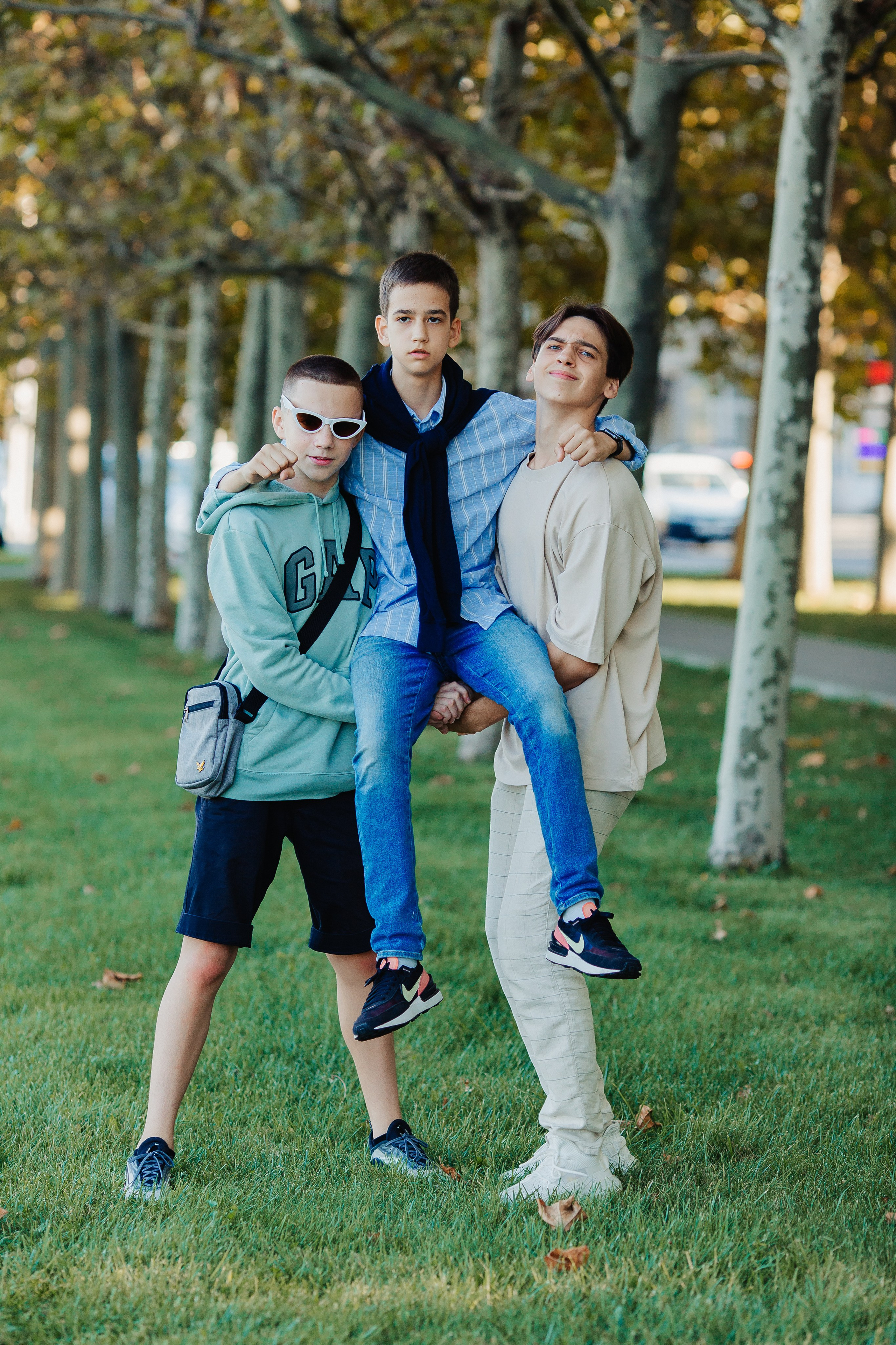 Набереженая центр- старшая школа. Выпускные альбомы Натальи Бутко: Новороссийск, Анапа, Геленджик