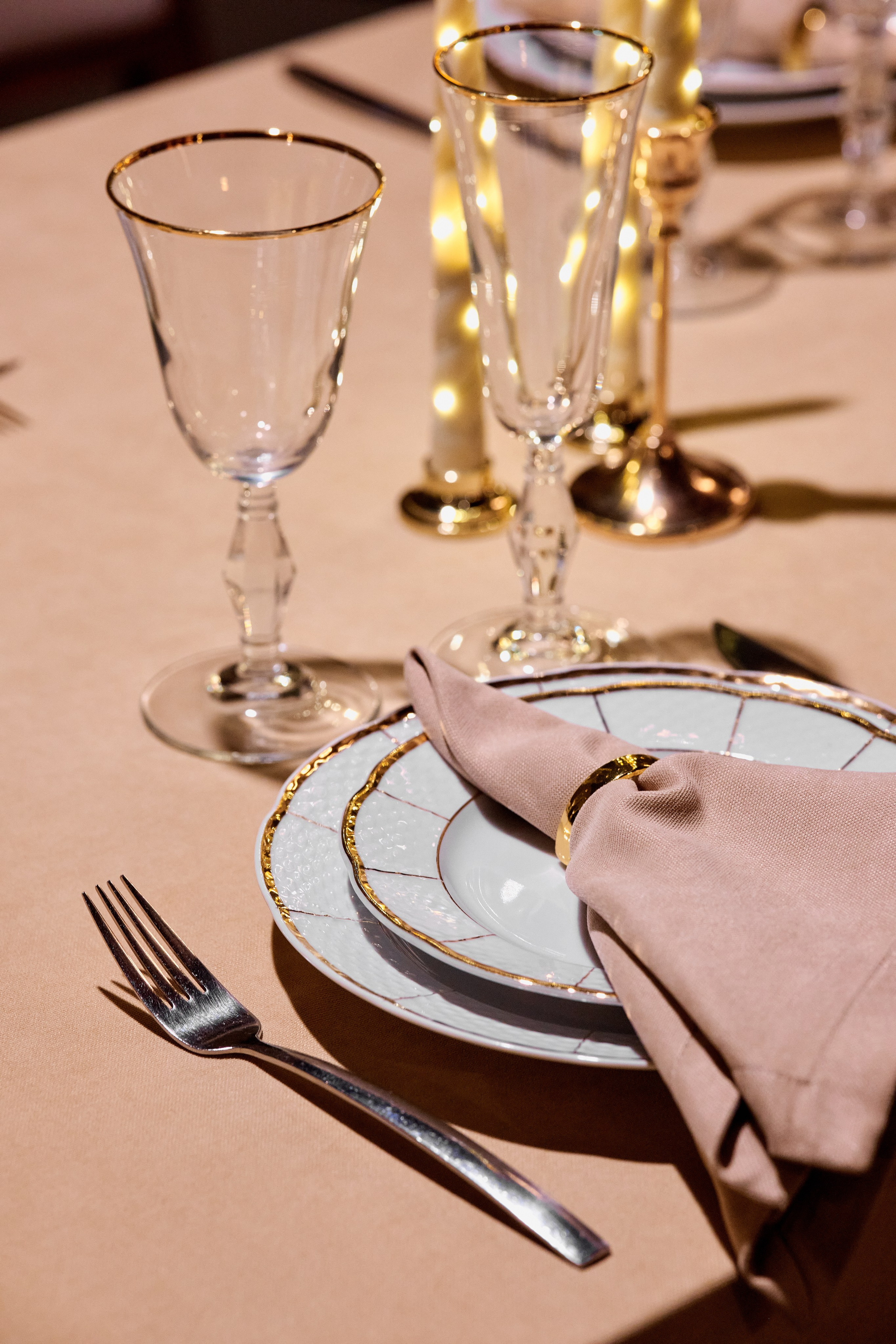 Новогодний декор ресторана Альбатрос. Фотограф Таганрог Анна Трайжон