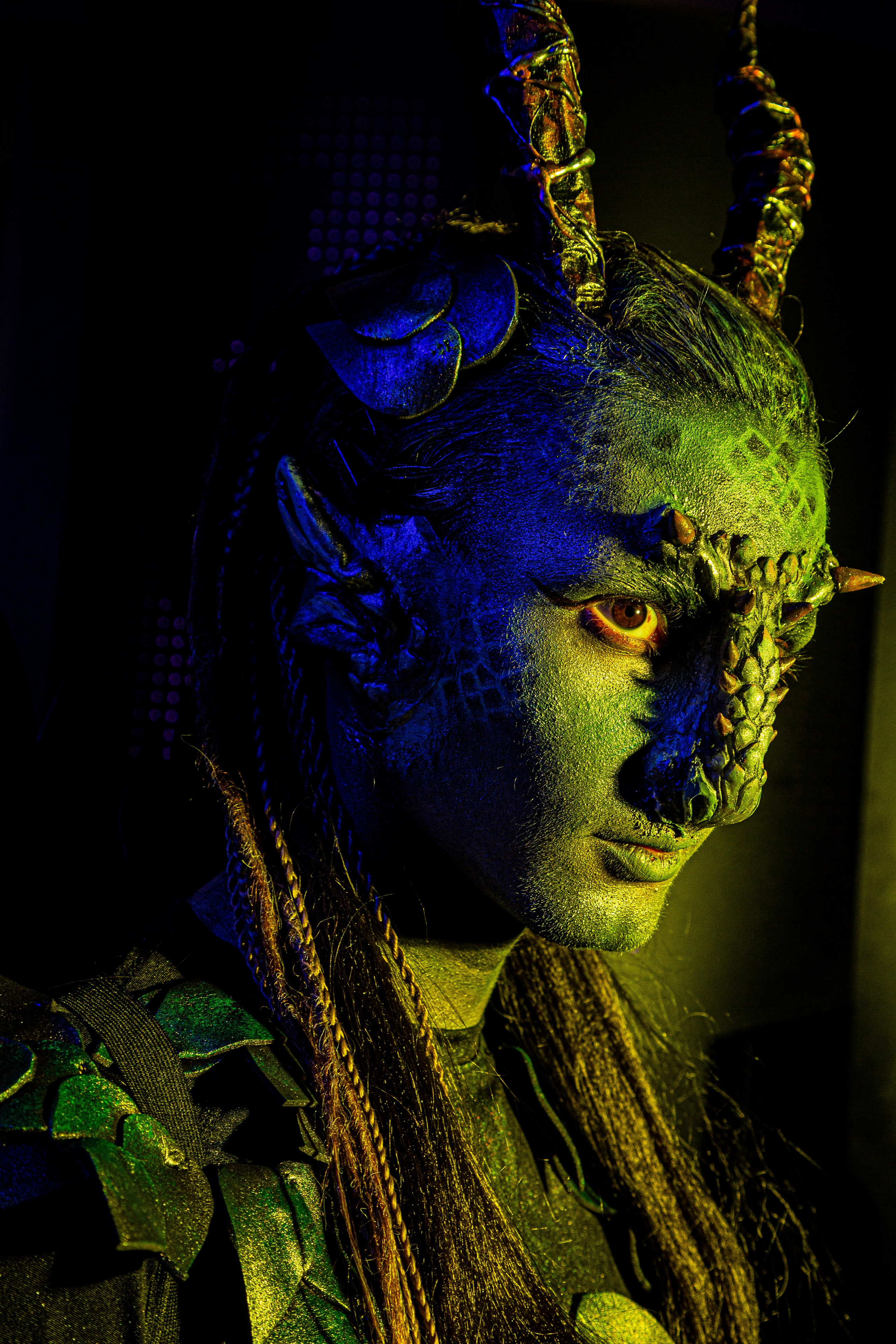 Алена. Дракон. Черно-белый фотограф Дмитрий Пчелкин