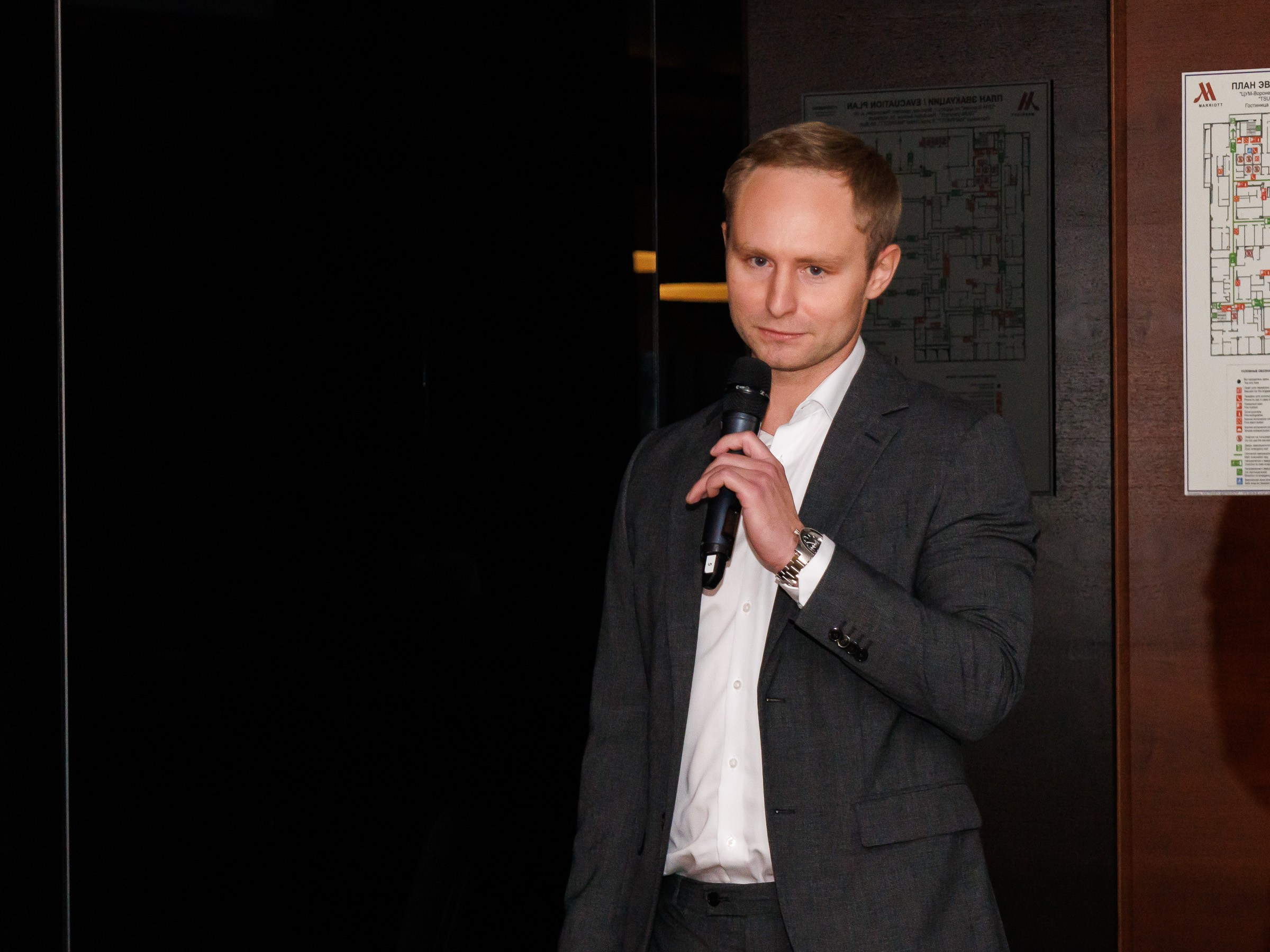 HIW — конференция в Воронеже. Предметный и портретный фотограф в Липецке — Зайцев Алексей