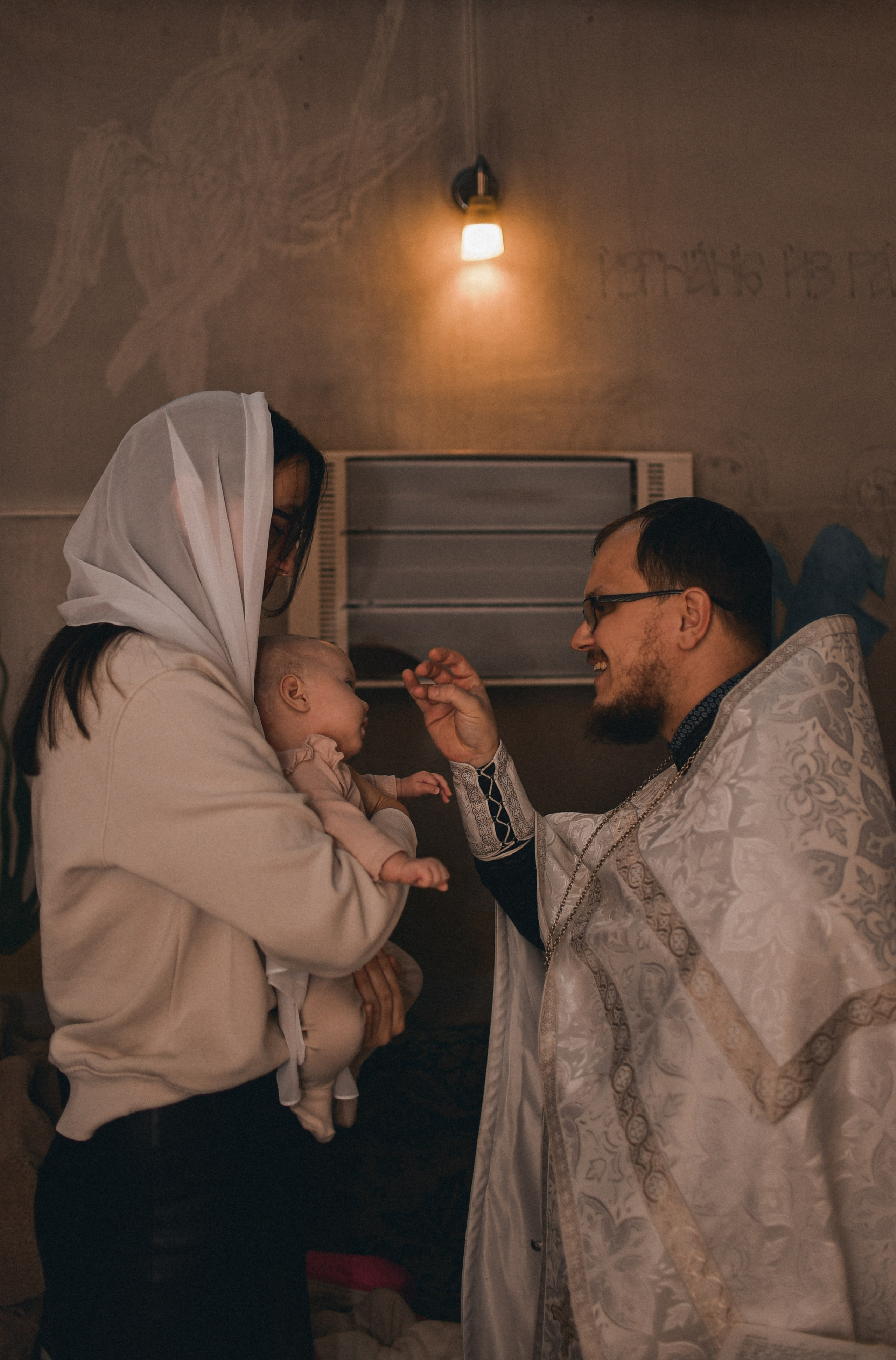 Таинство крещения Веры и Маши. Семейный фотограф Milena feel it