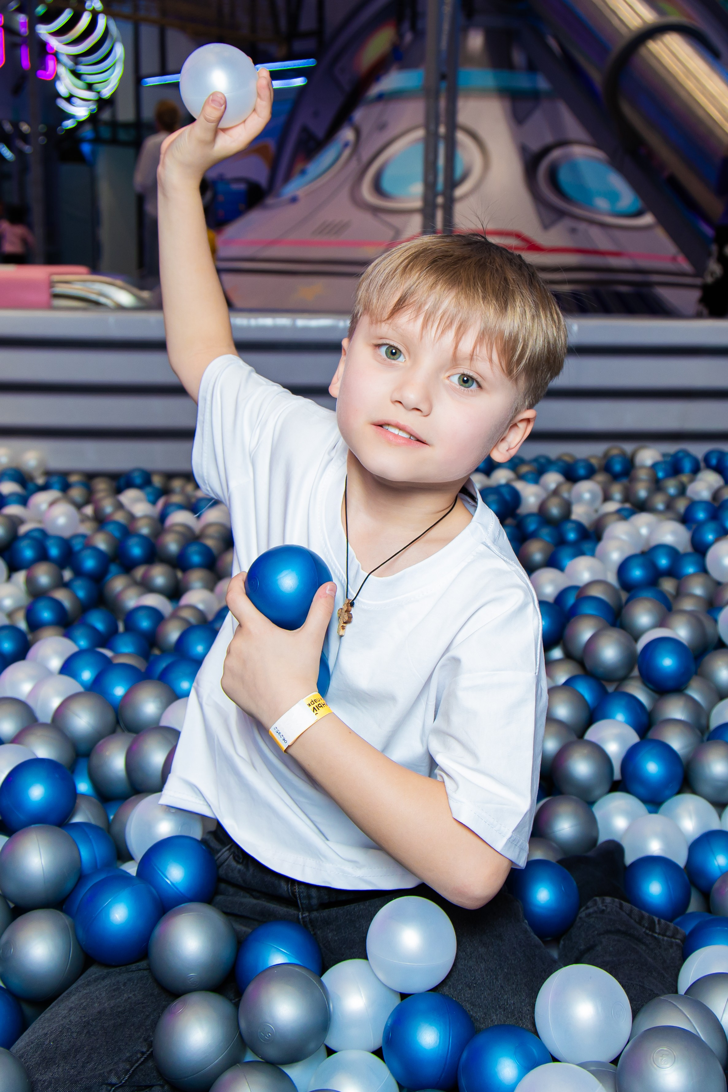 Полина 06/04 Ambiland. Виктория Литвинова репортажный фотограф Москва