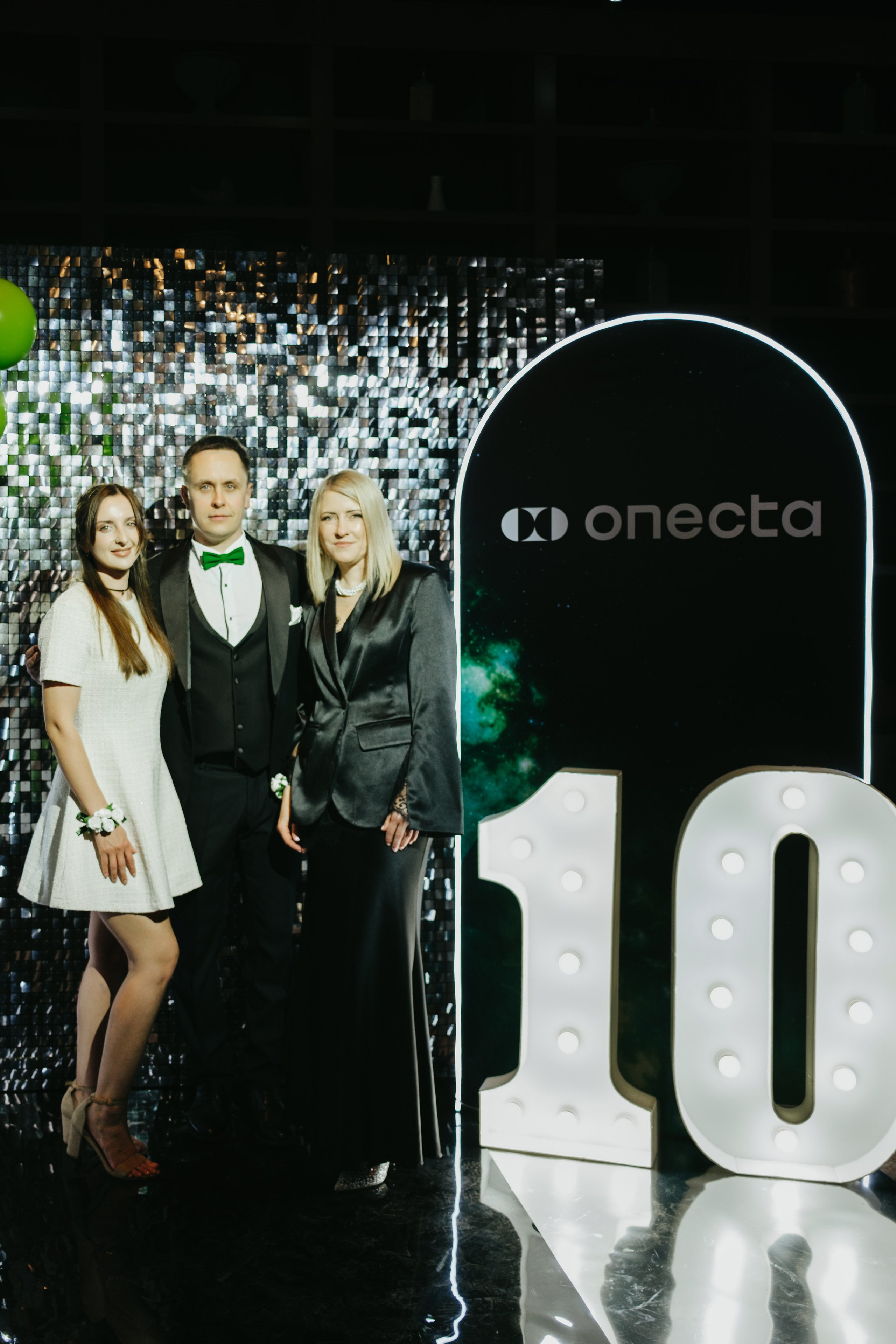 Корпоратив в Сириусу (Адлер) 10 лет компании. Свадебный фотограф Денис Ожигин в Краснодаре и крае. Эмоциональная и стильная съемка вашего дня