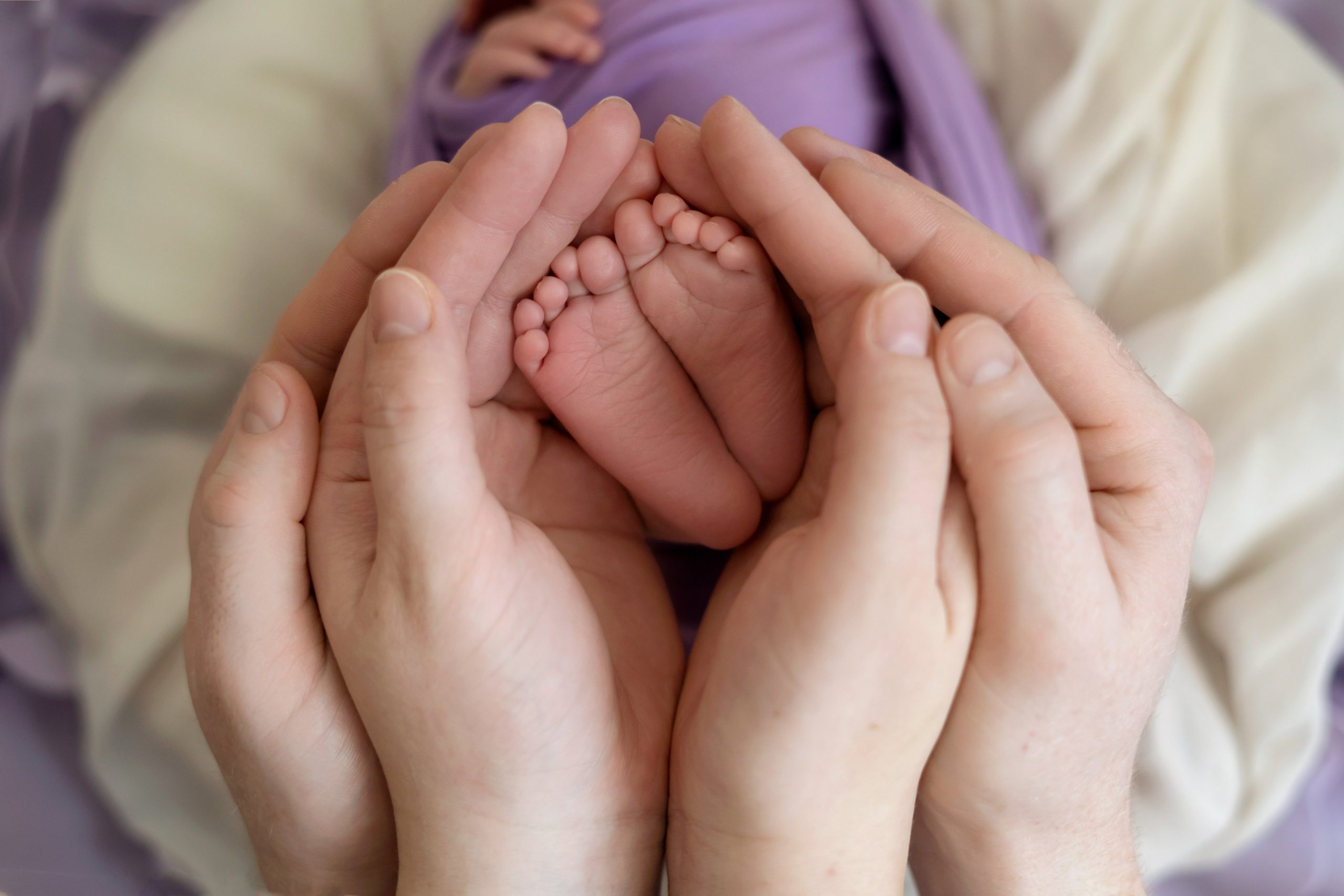 Агата. Съемка новорожденных дома. Мила Посвит Фотограф новорожденных в Тобольске