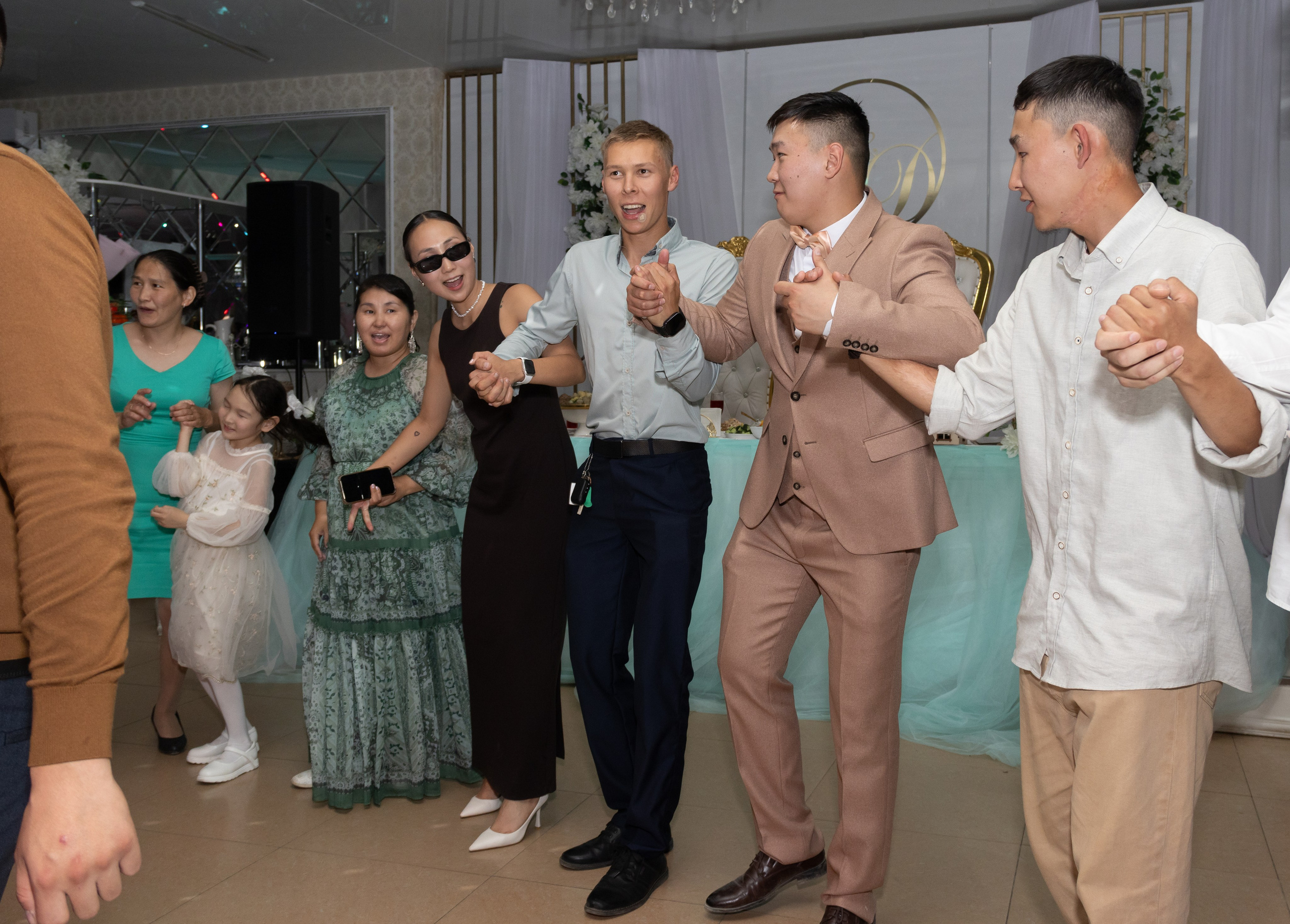 Сайыына, Данил. Фотограф Якутск Зоя Николаева