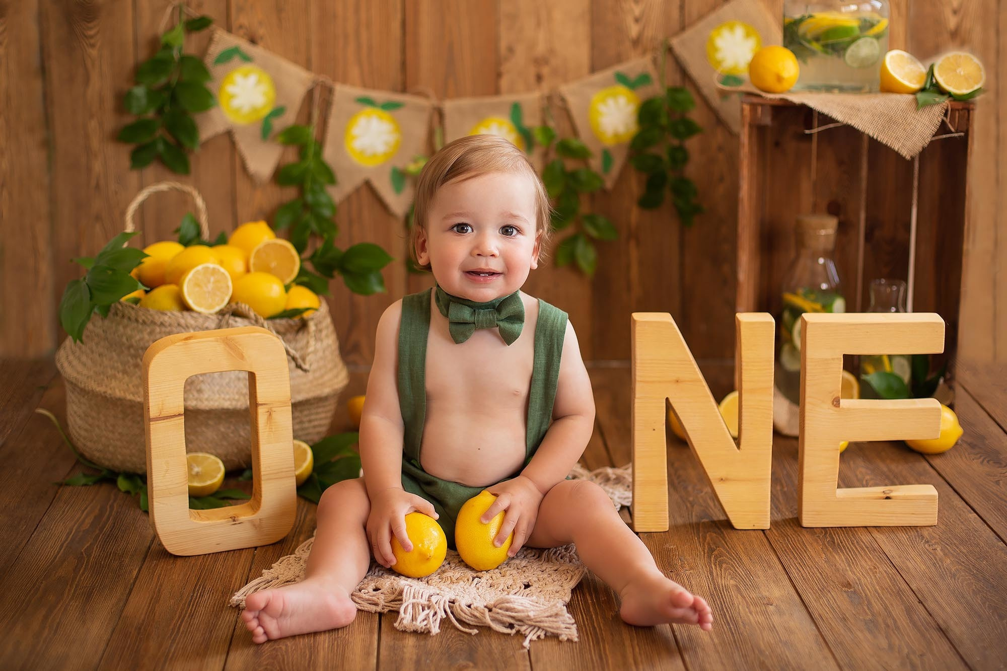 Стилизованная фотоссесия первого годика малыша. Семейный и детский фотограф в Сочи Наталья Вербицкая