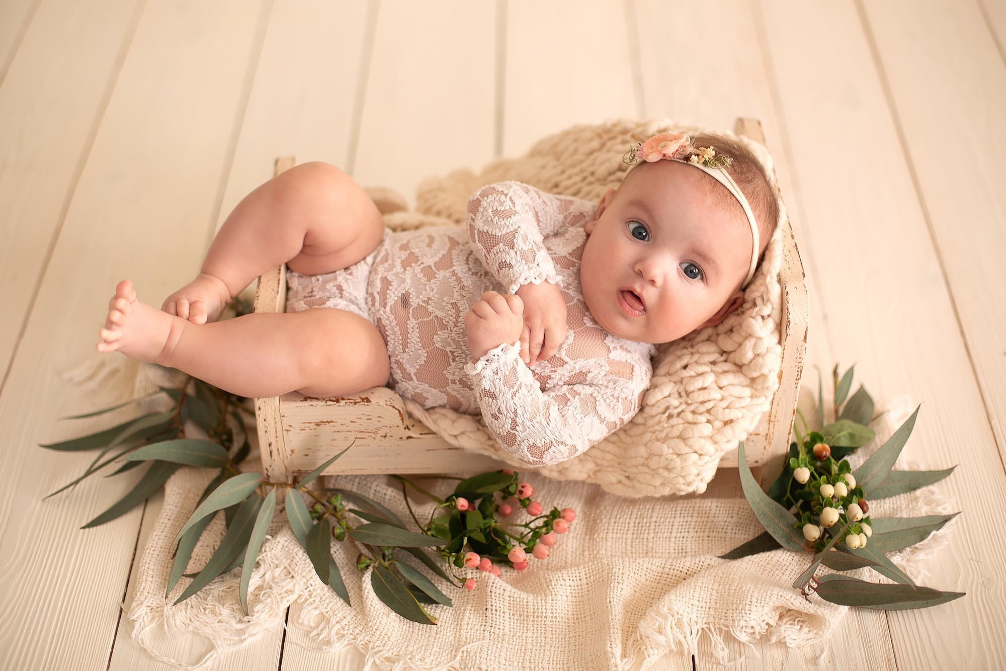 Фотографии малыша от рождения до года. Семейный и детский фотограф в Сочи Наталья Вербицкая