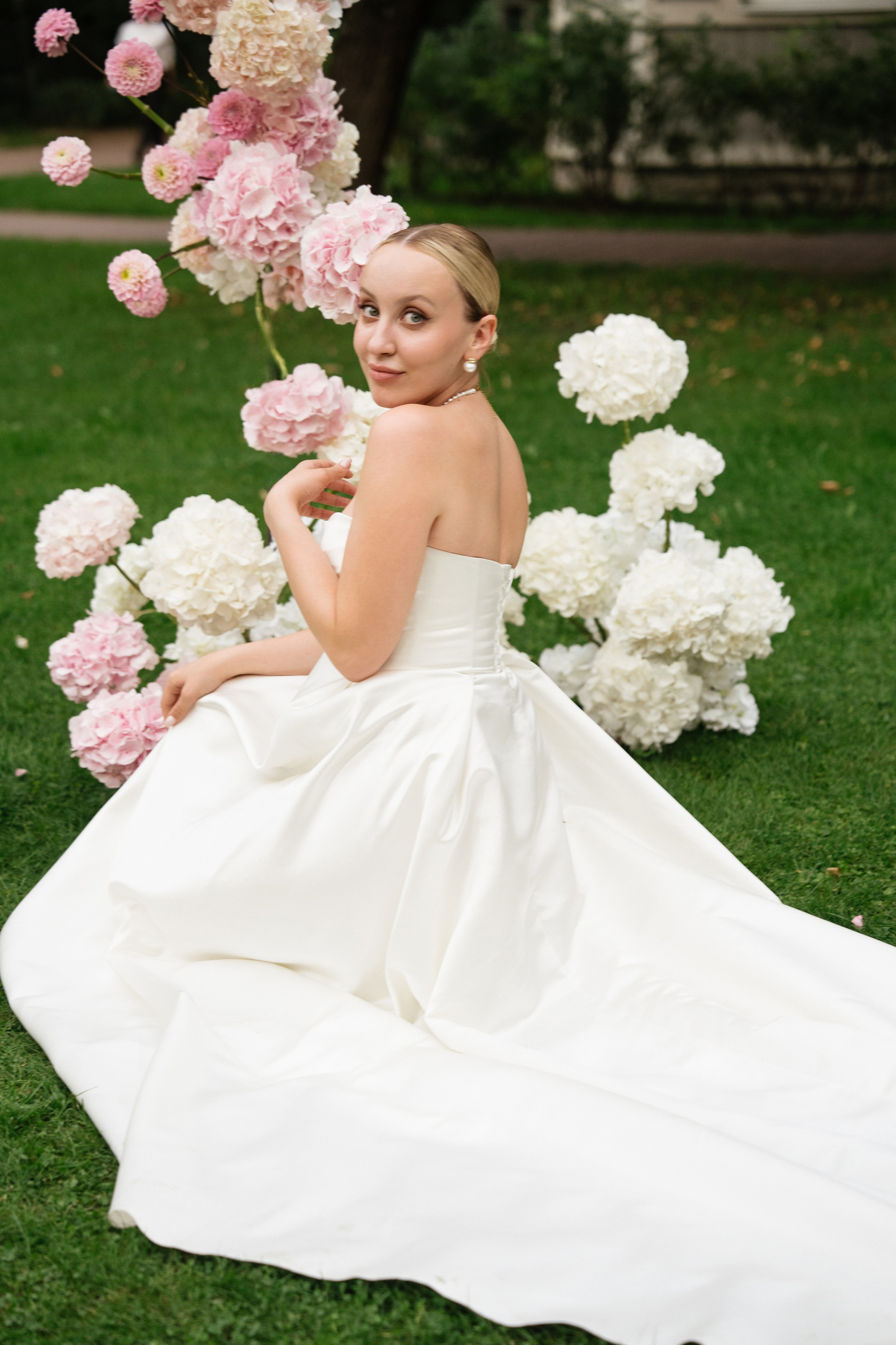 Юлия & Максим. Уютная свадьба в стиле современная классика на заливе. Свадебный фотограф организатор в Санкт-Петербурге Ассоль Опарина