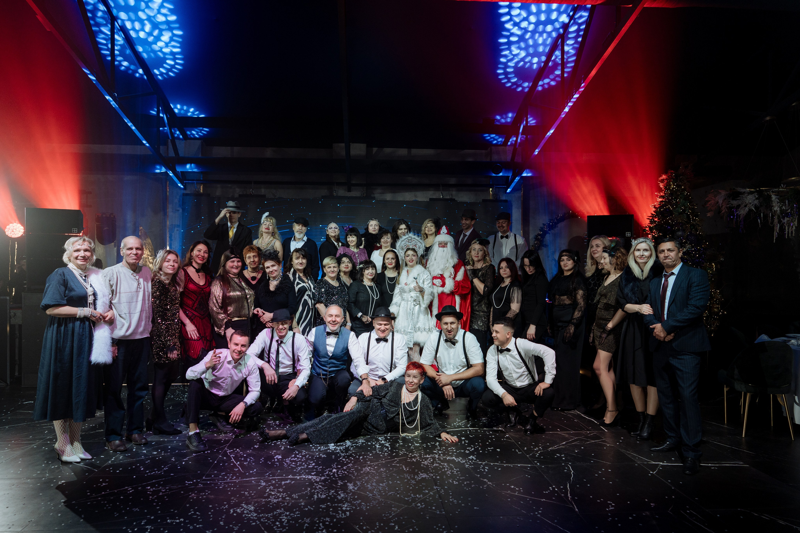 Альбион Тур