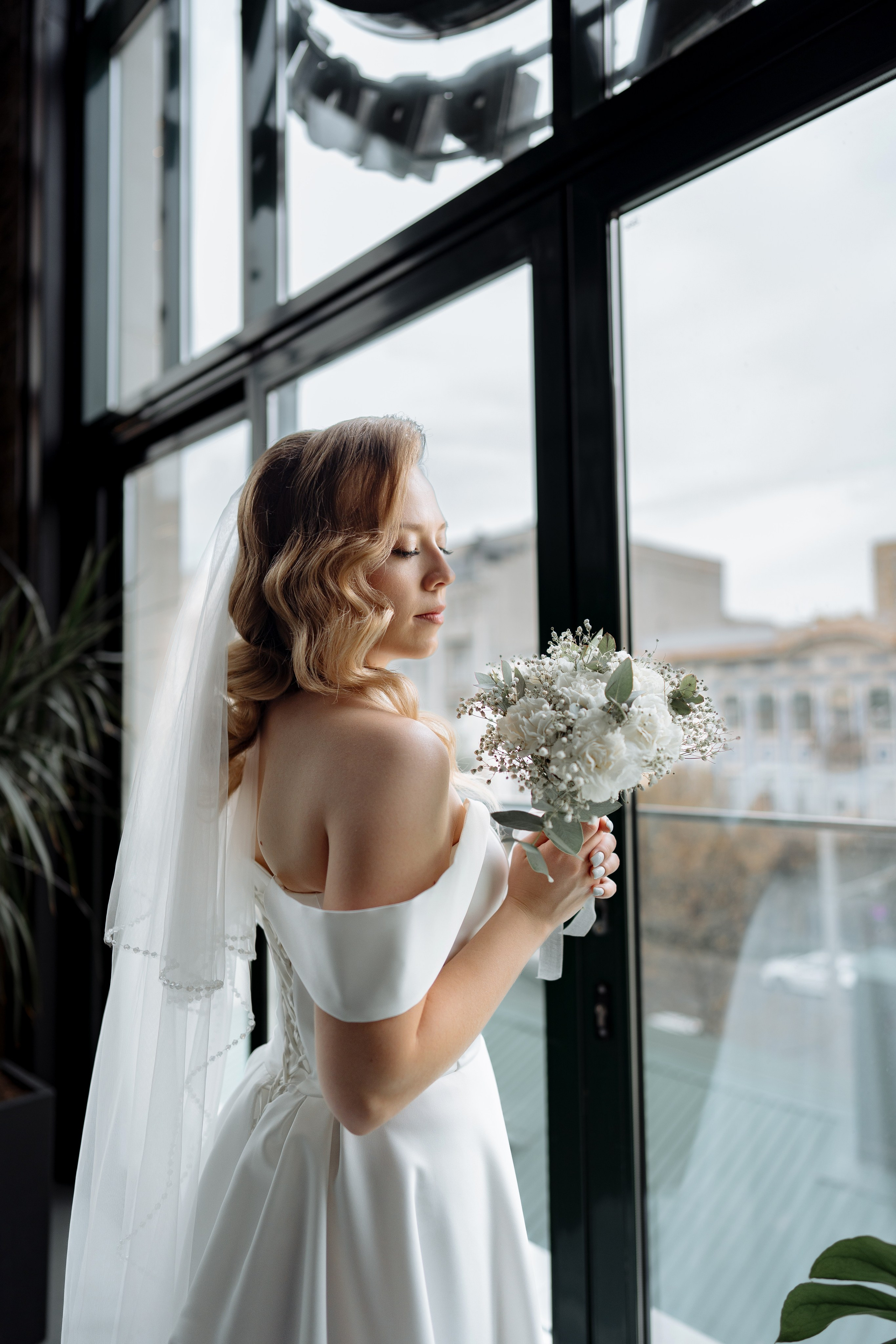 невесты съемка в отеле фотограф Мендес