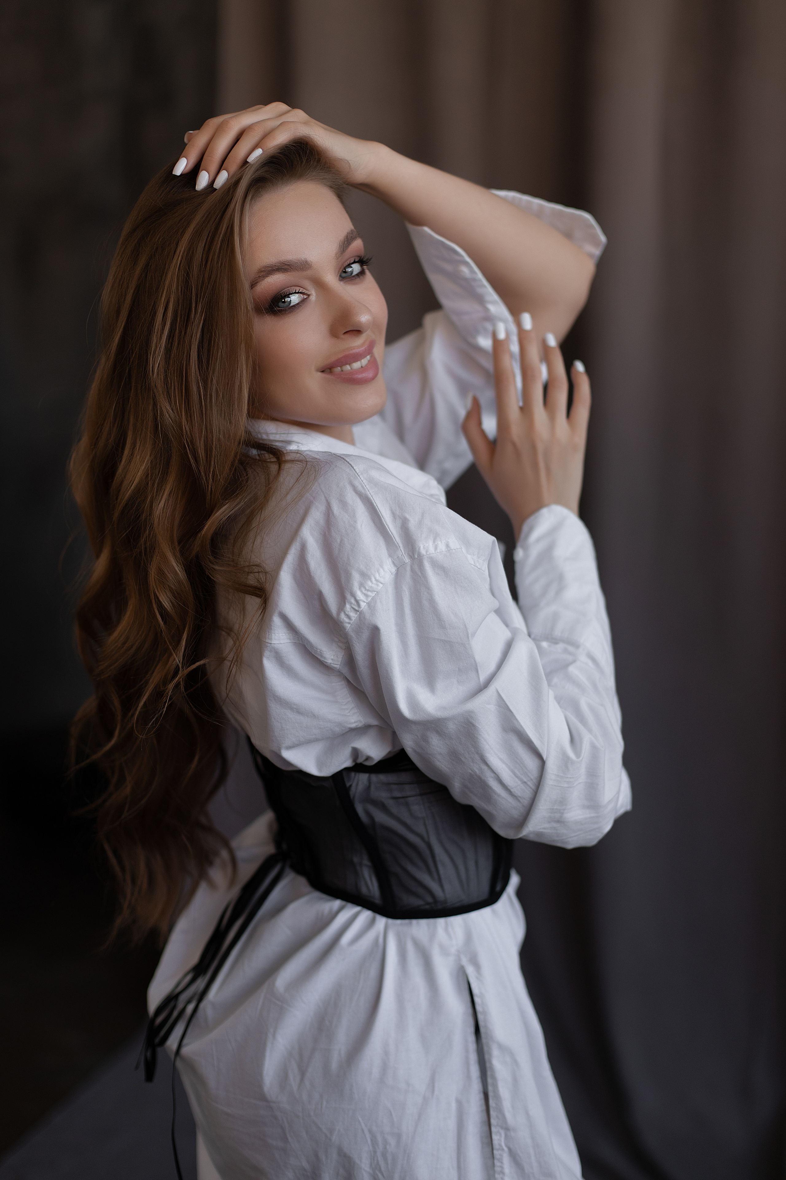 Мария студия LAB. Женский фотограф в Екатеринбурге Марина Логинова