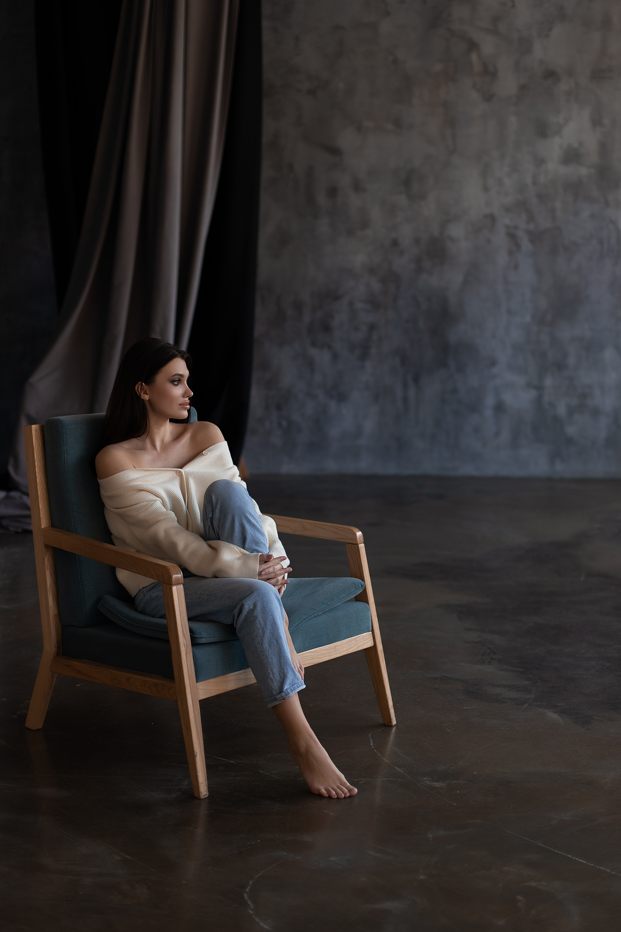 Анастасия студия LAB. Женский фотограф в Екатеринбурге Марина Логинова