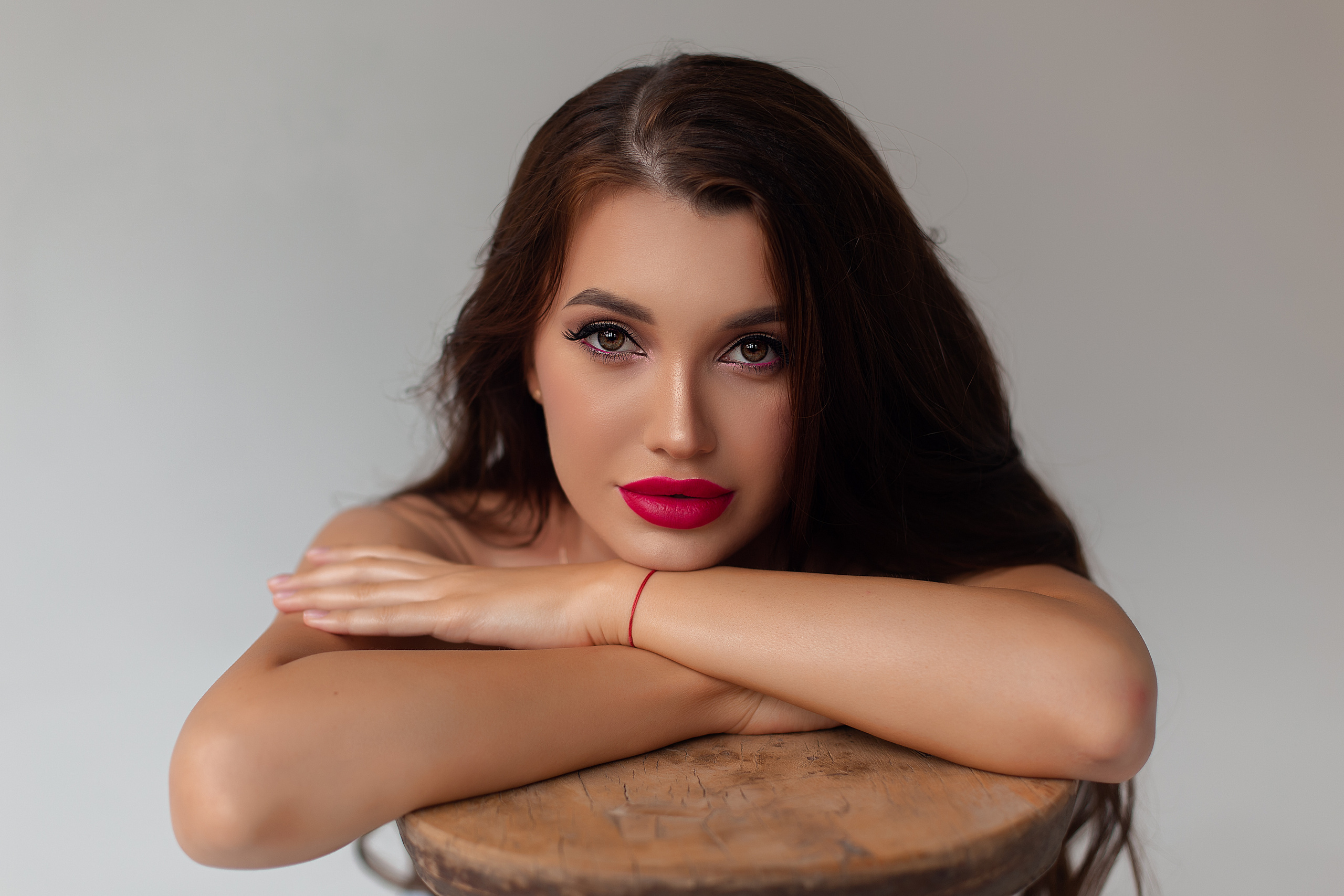 Анастасия студия LAB. Женский фотограф в Екатеринбурге Марина Логинова