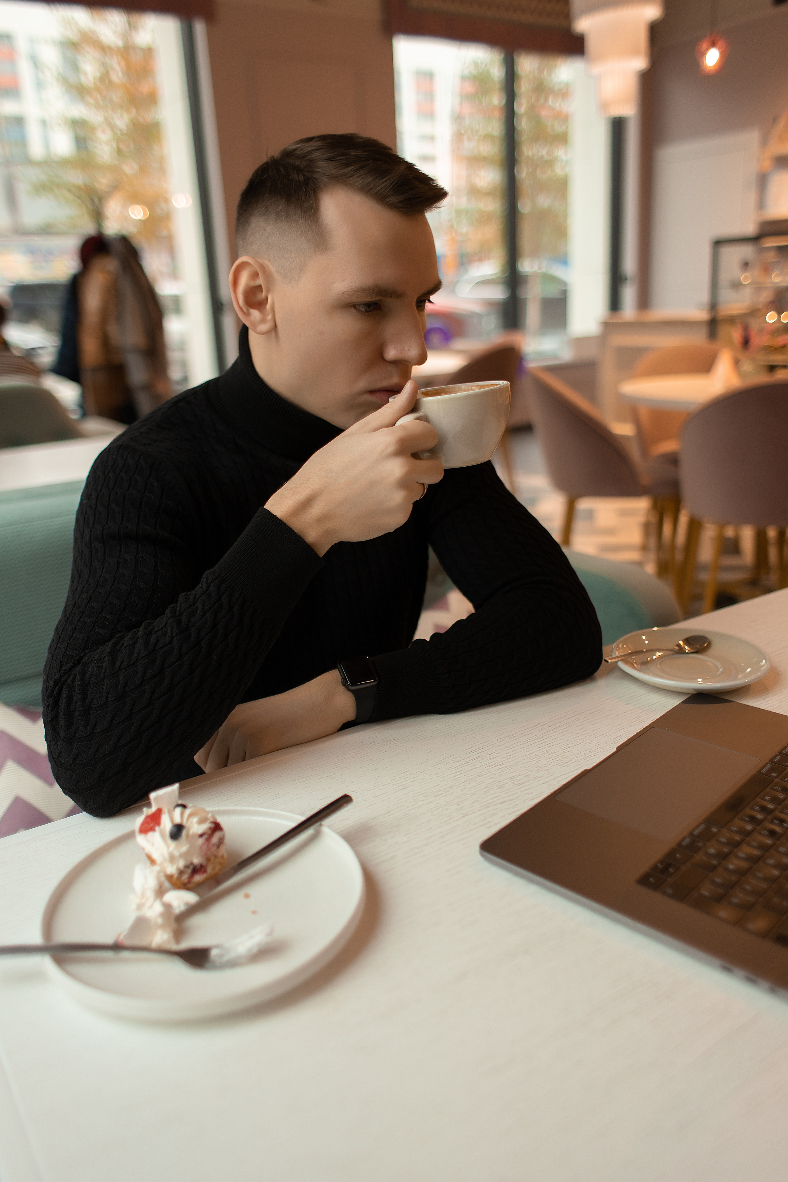 Контент для поставщика маркетплейсов. Женский фотограф в Екатеринбурге Марина Логинова