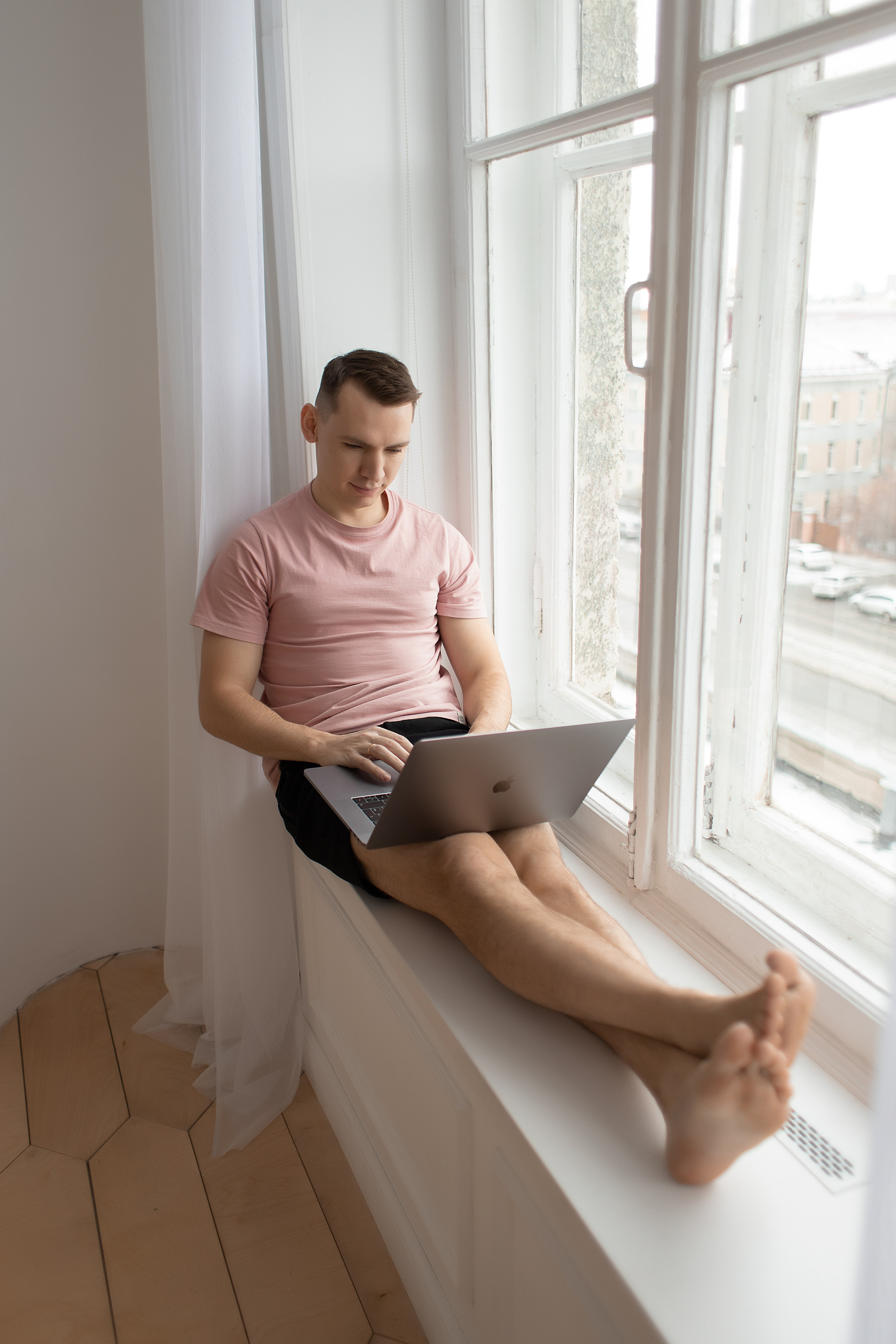 Контент для поставщика маркетплейсов. Женский фотограф в Екатеринбурге Марина Логинова