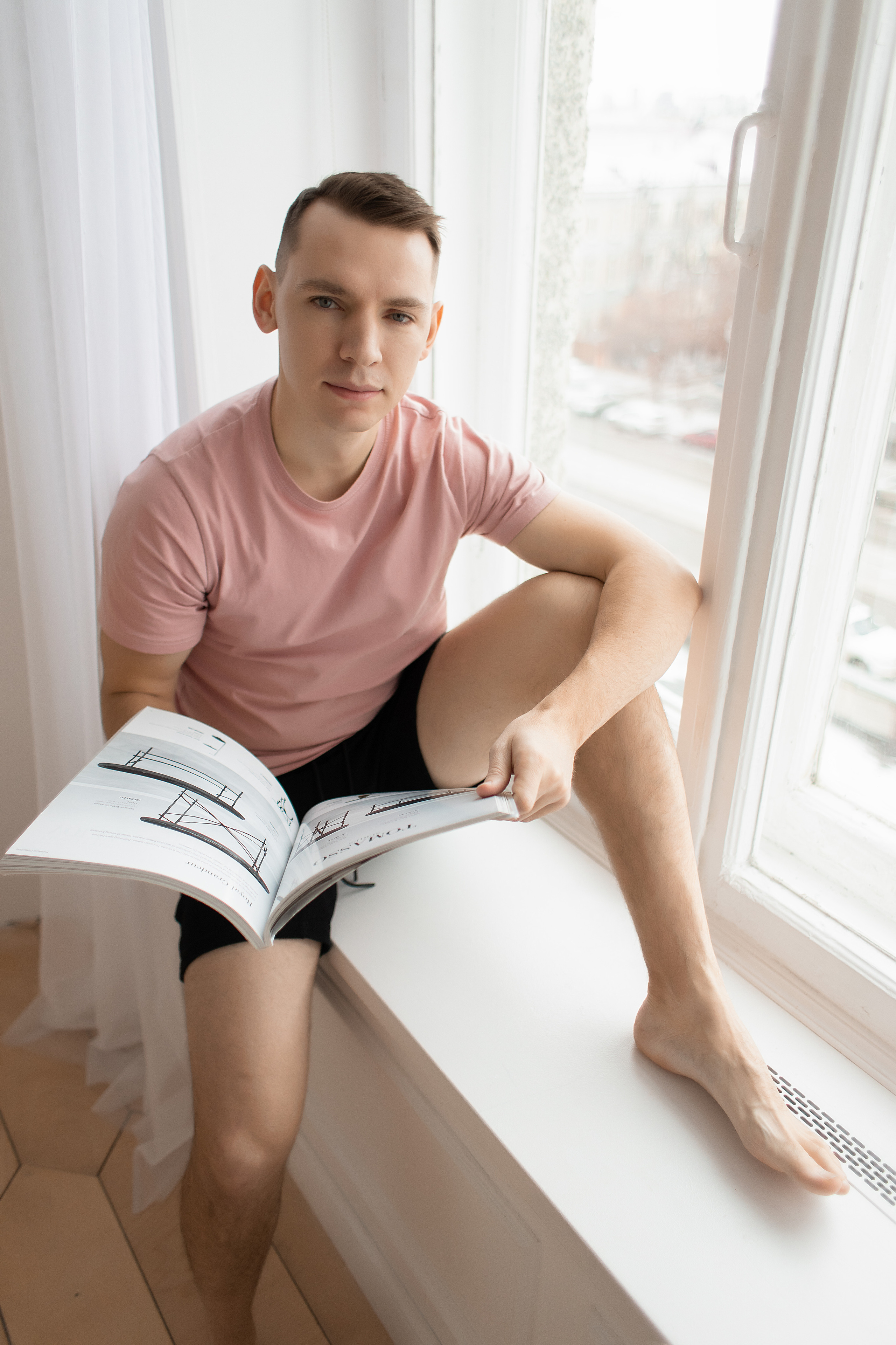 Контент для поставщика маркетплейсов. Женский фотограф в Екатеринбурге Марина Логинова