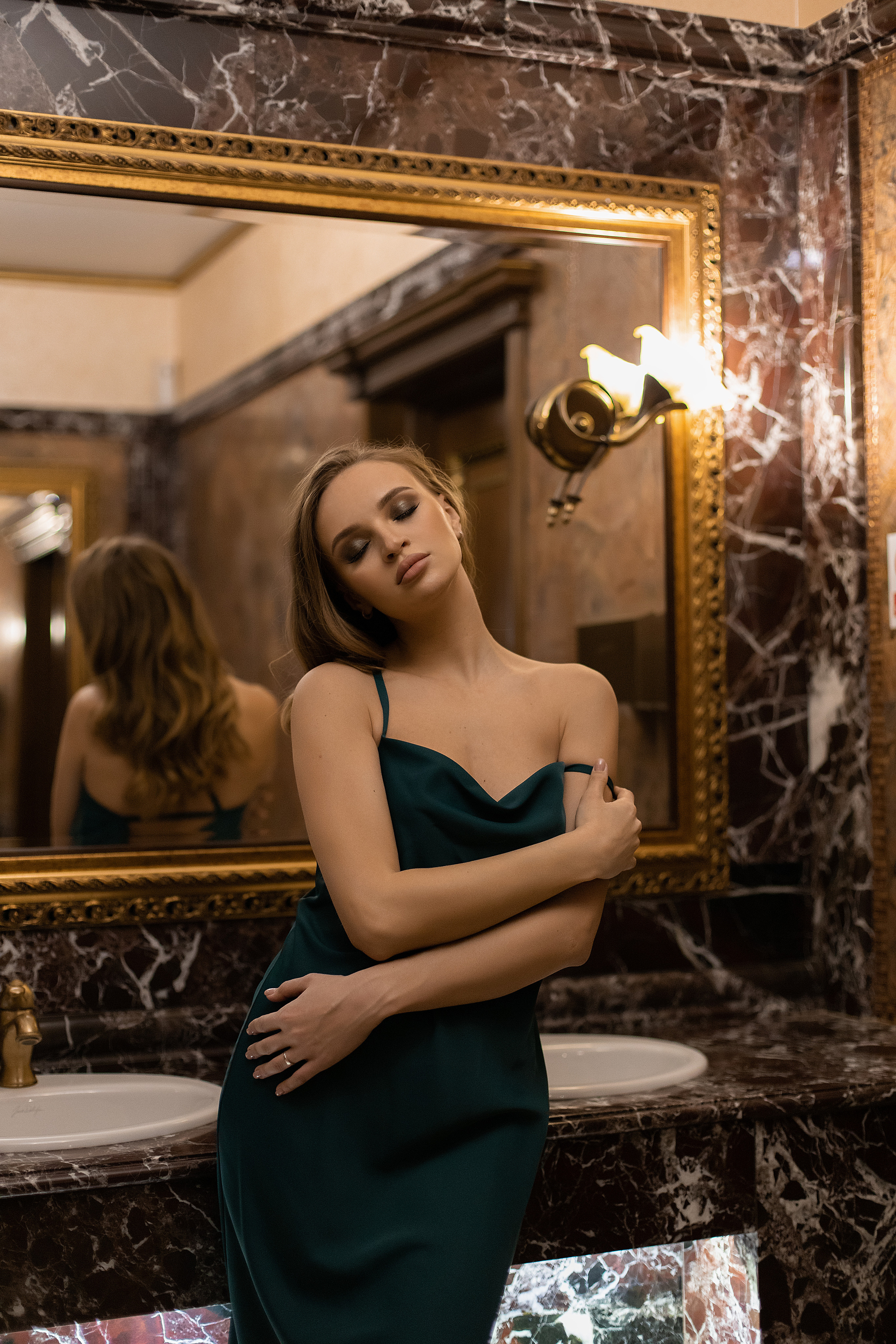 Отель. Женский фотограф в Екатеринбурге Марина Логинова