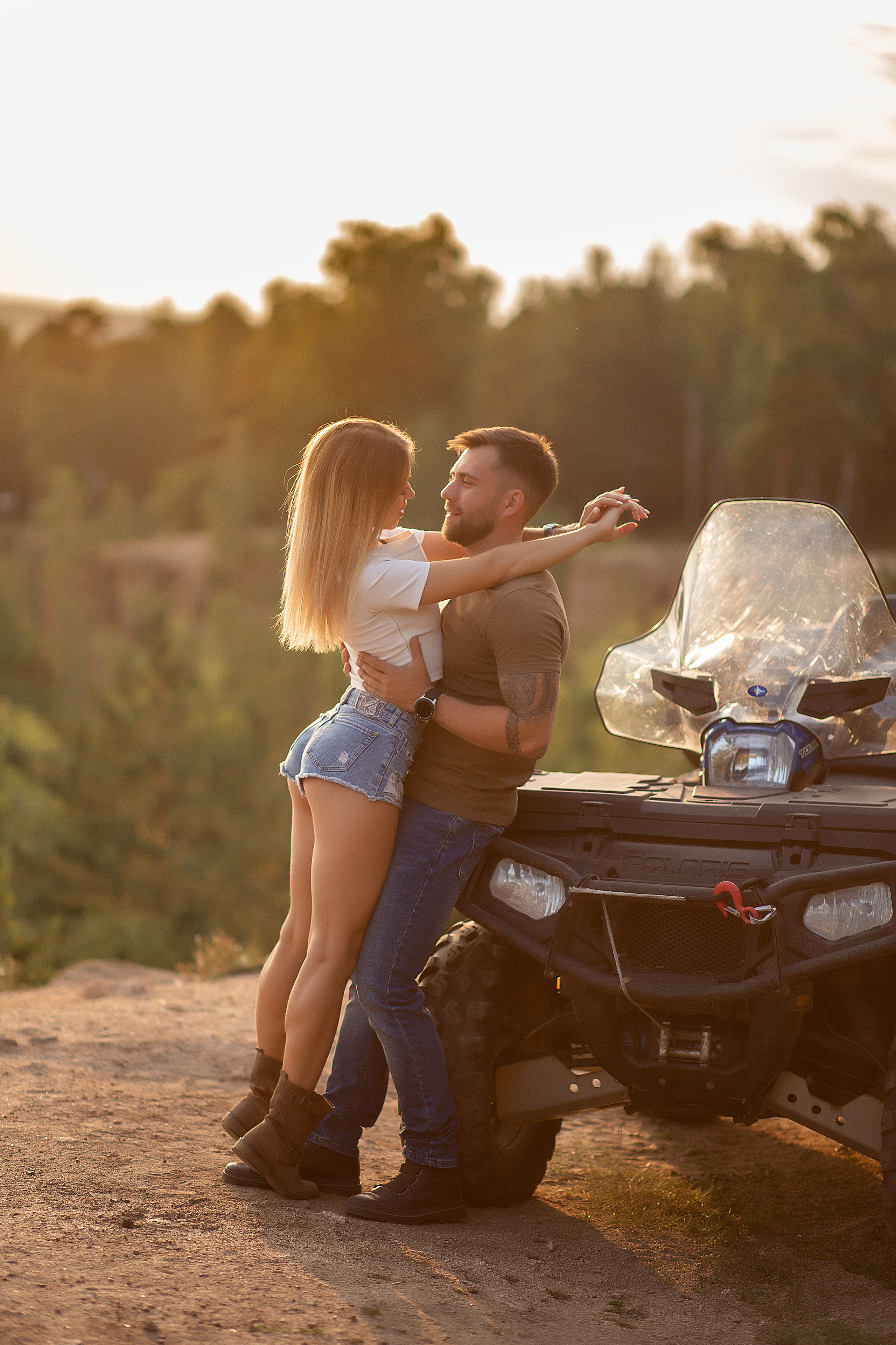 Алина и Влад. Женский фотограф в Екатеринбурге Марина Логинова