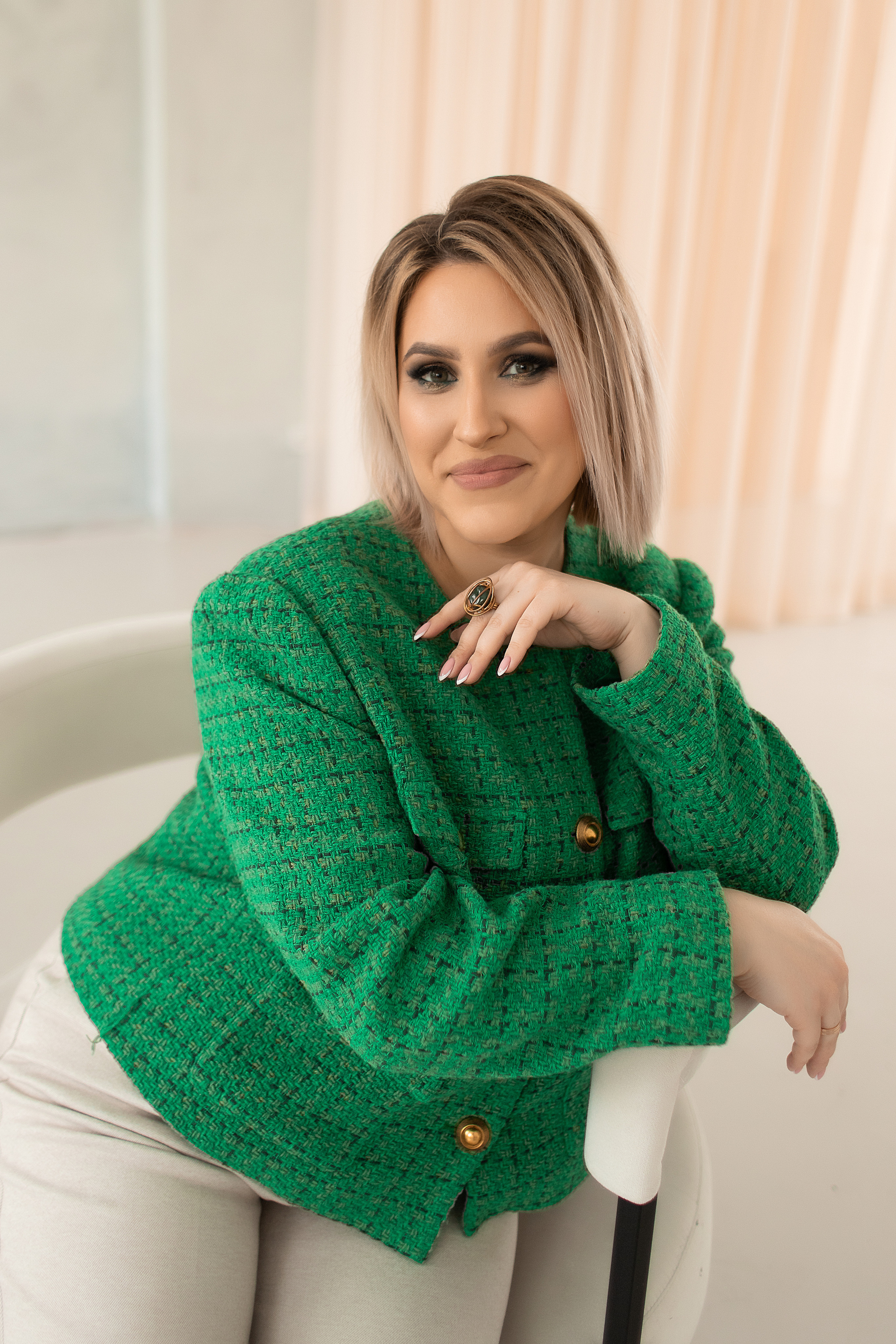 Контент для мастера по уходу за волосами. Женский фотограф в Екатеринбурге Марина Логинова