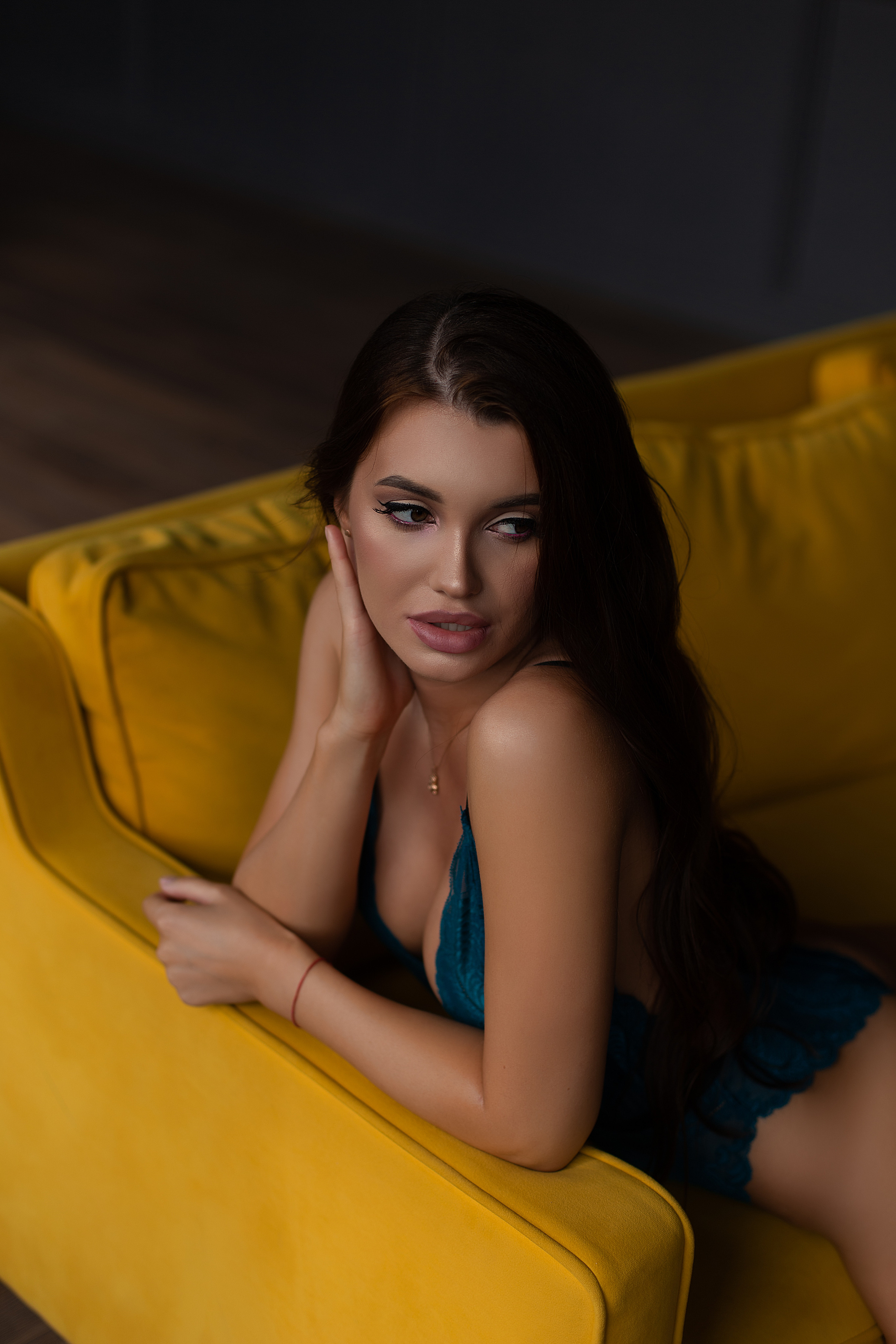 Анастасия студия LAB. Женский фотограф в Екатеринбурге Марина Логинова