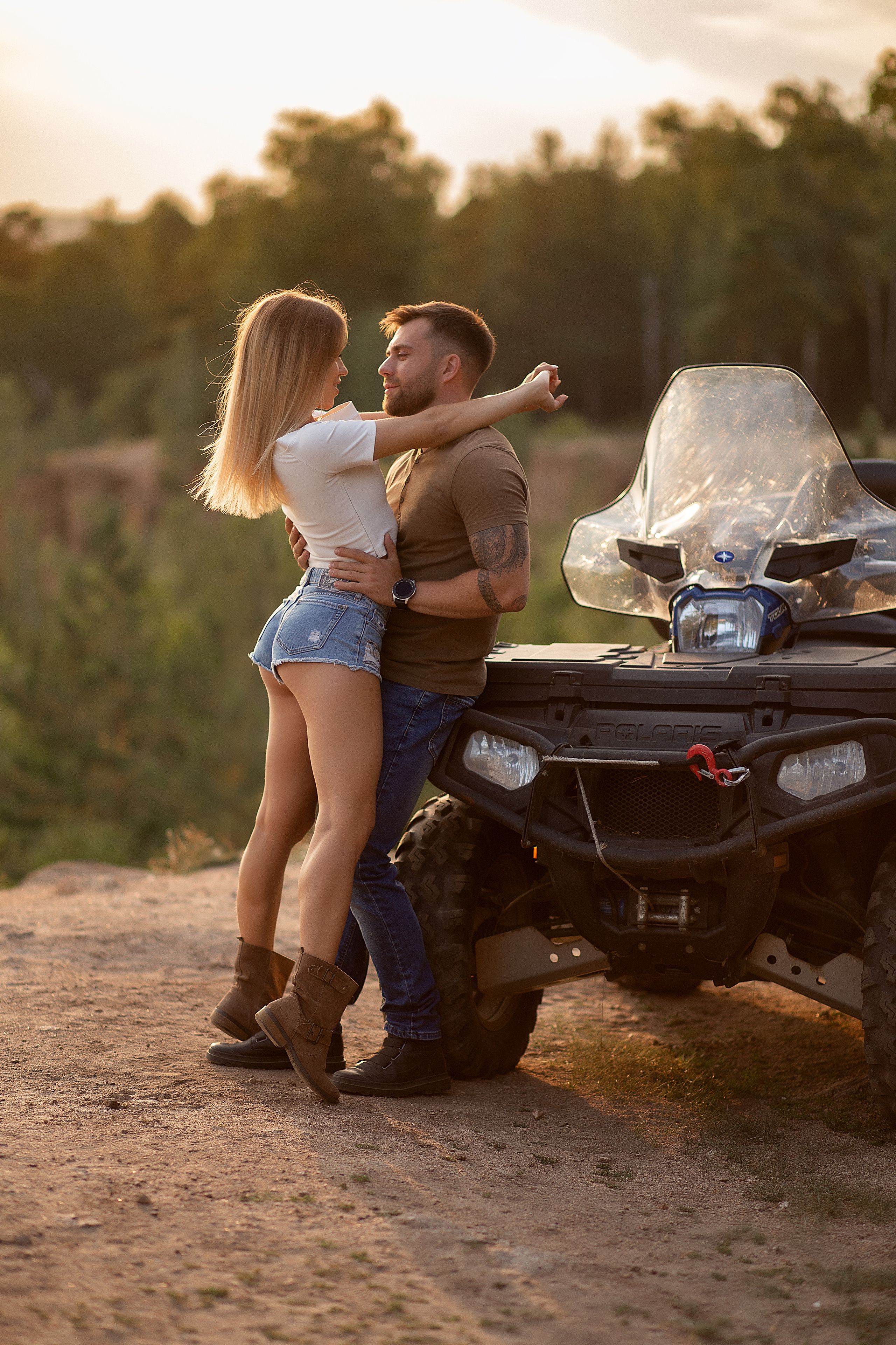 Алина и Влад. Женский фотограф в Екатеринбурге Марина Логинова