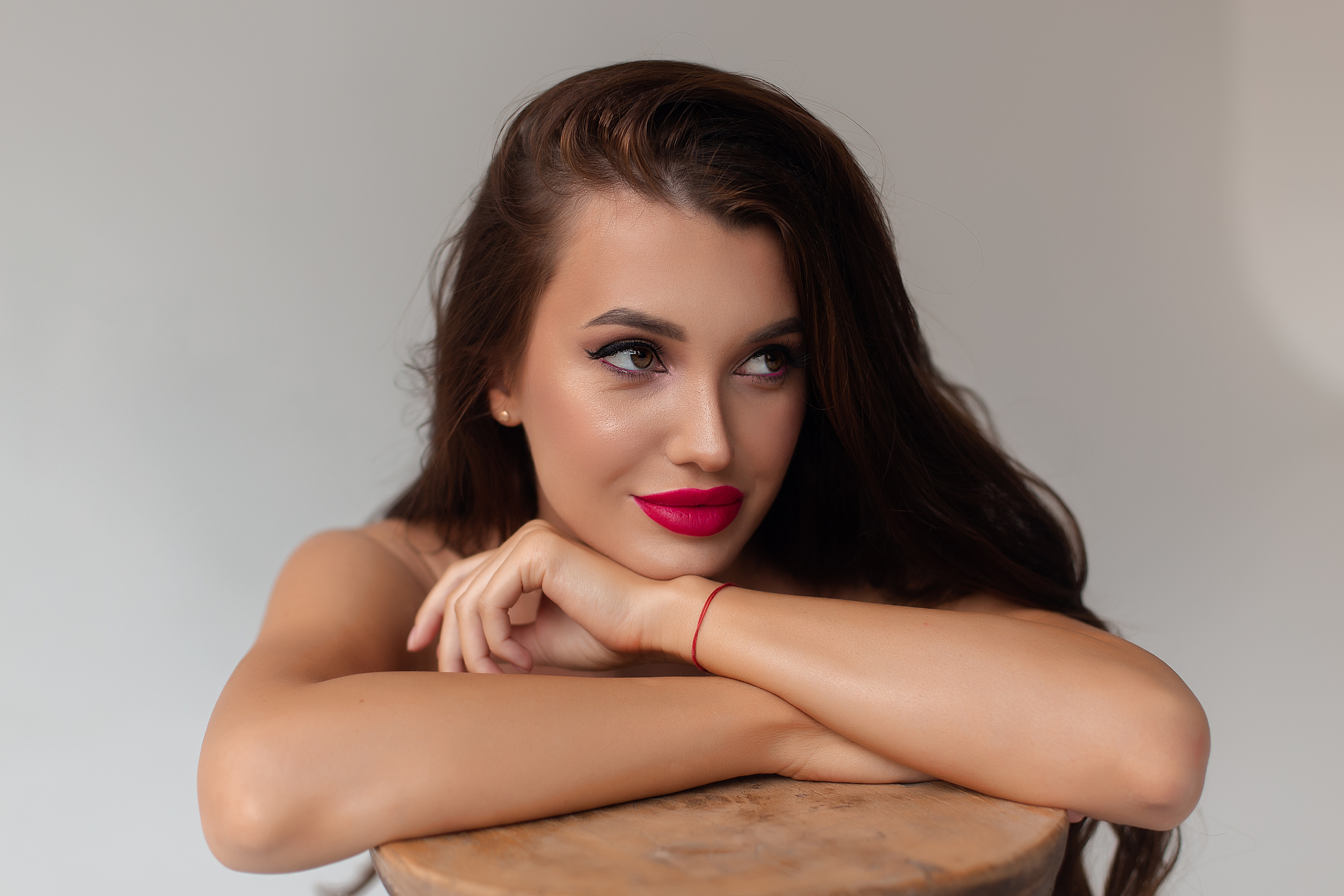 Анастасия студия LAB. Женский фотограф в Екатеринбурге Марина Логинова