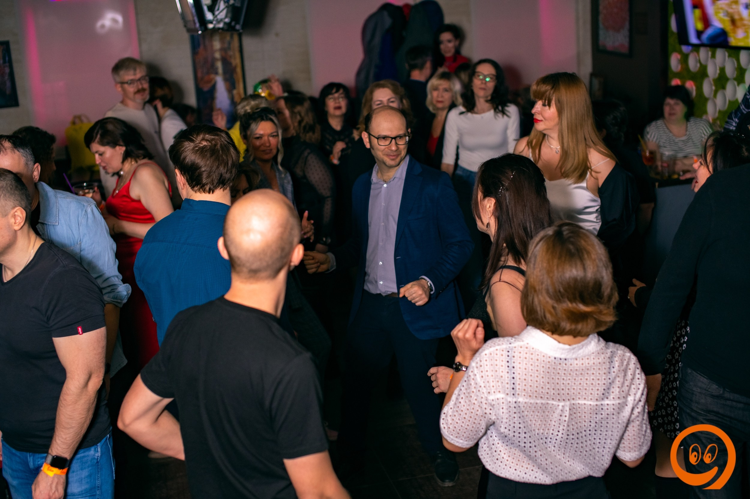 Скоро весна, скоро весна… Клубная вечеринка | 22.02.2025. Галерея Фантим