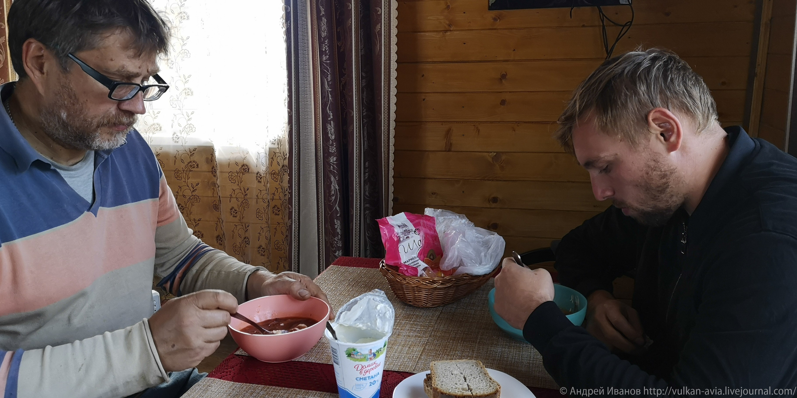 Перегон Сокаты из Кисловодска в Тверь (2021 г.). Фотоальбом показывающий увлекательный мир авиации и мир медведей Андрея Иванова