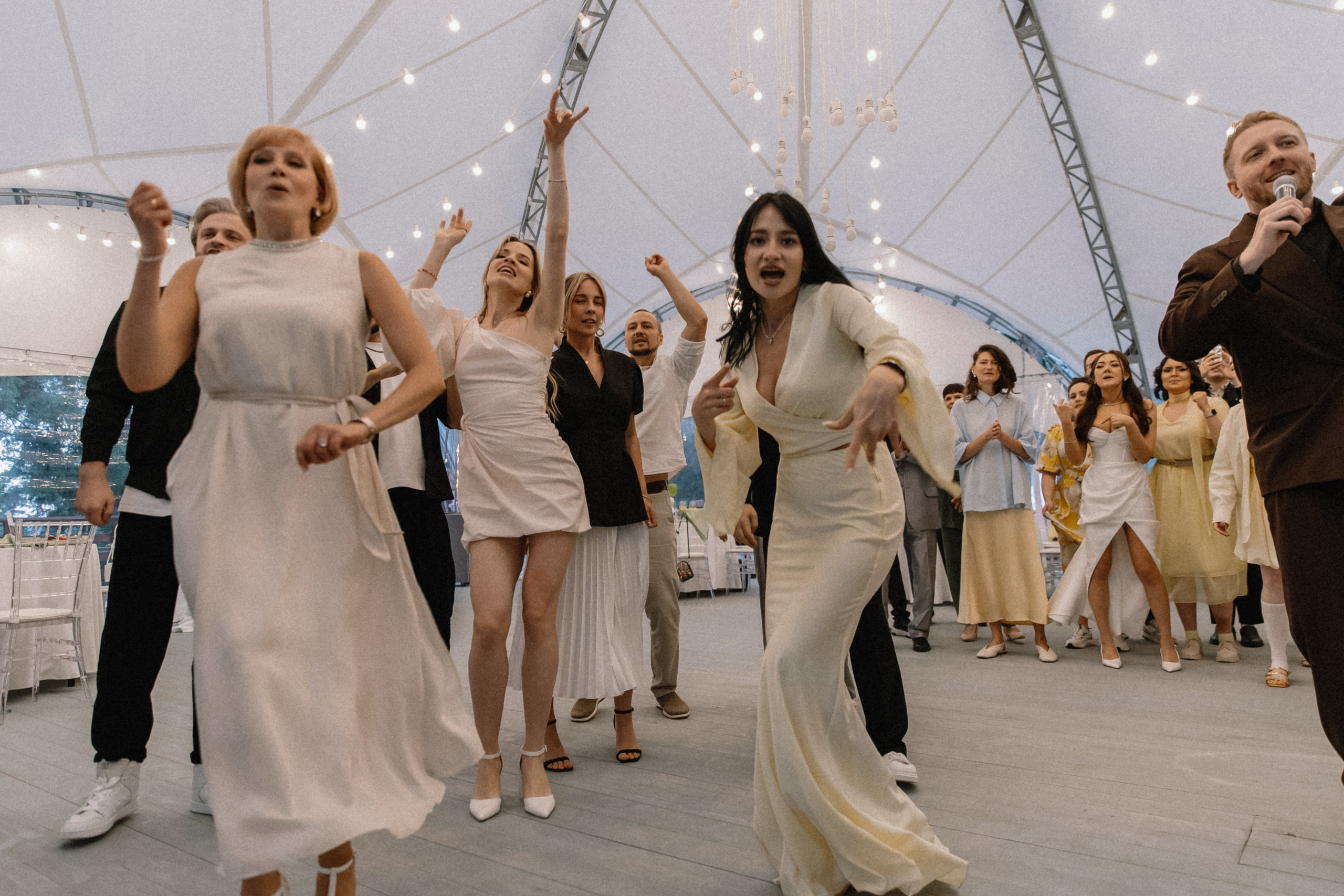 Карина + Дима: банкет. Николь — ваш любимый фотограф в Санкт-Петербурге