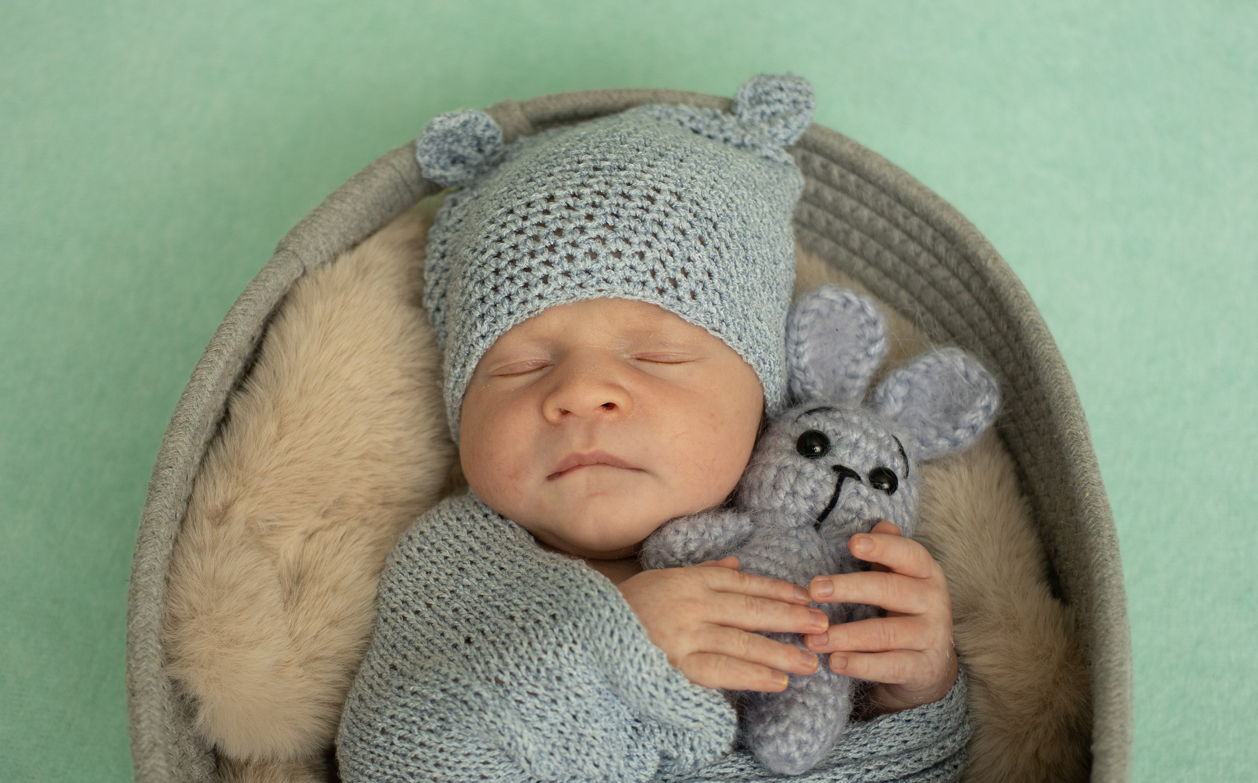 Новорожденные. Фотограф новорожденных в Екатеринбурге