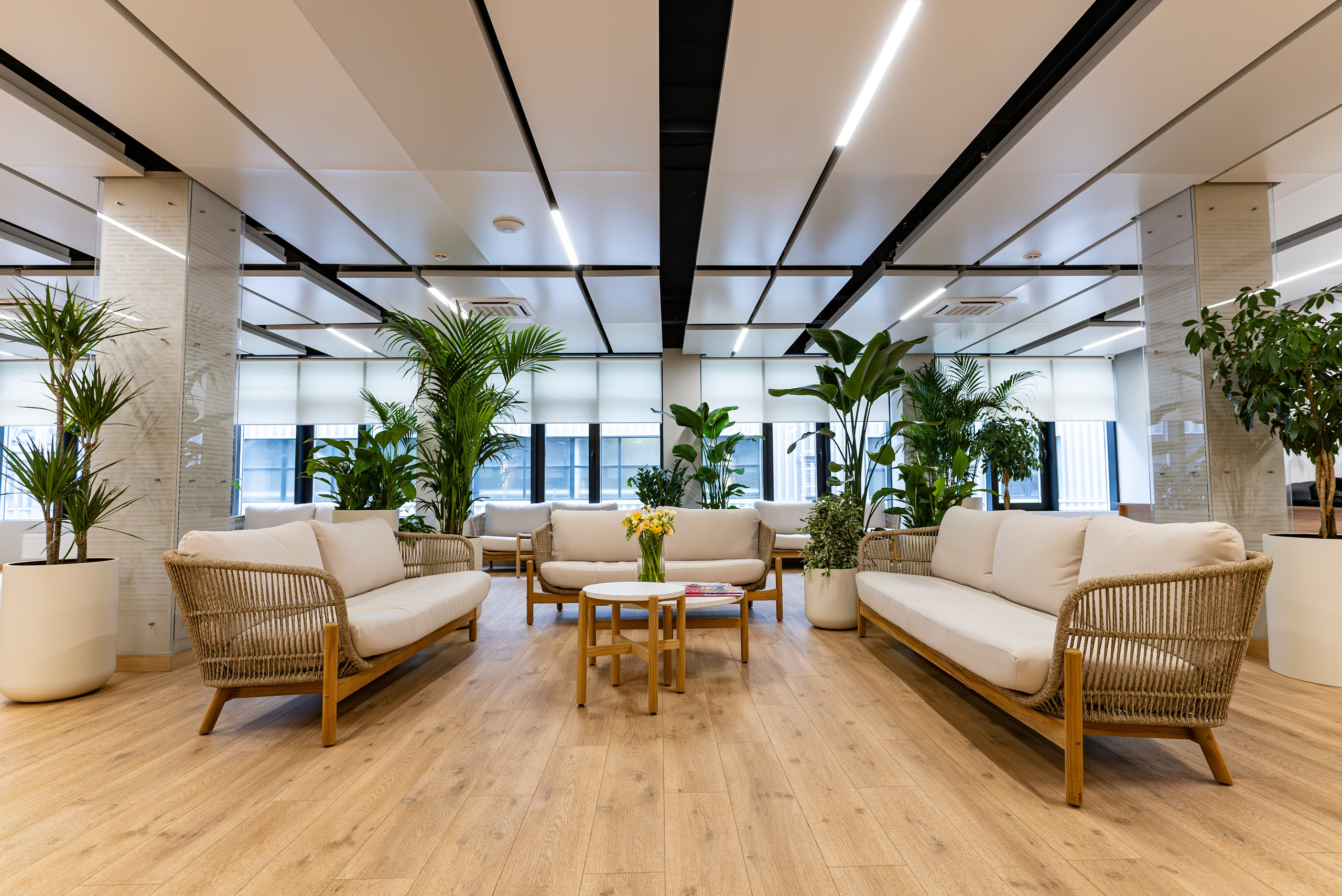 Индустриальный парк — озеленение. KUSTOV PRODUCTION — профессиональная фотосъёмка в Москве