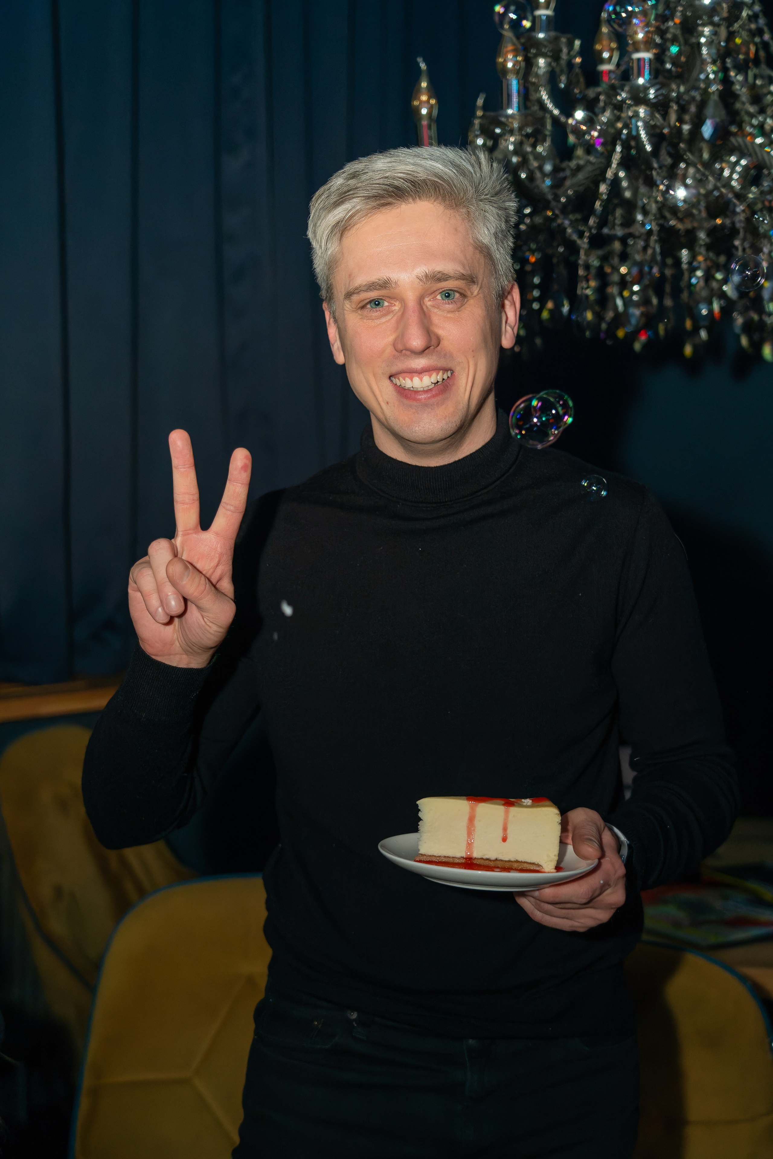 Съёмка мероприятия в баре Руки вверх. «Студия DRONAVT`s» — видеосъёмка и фотография г. Москва