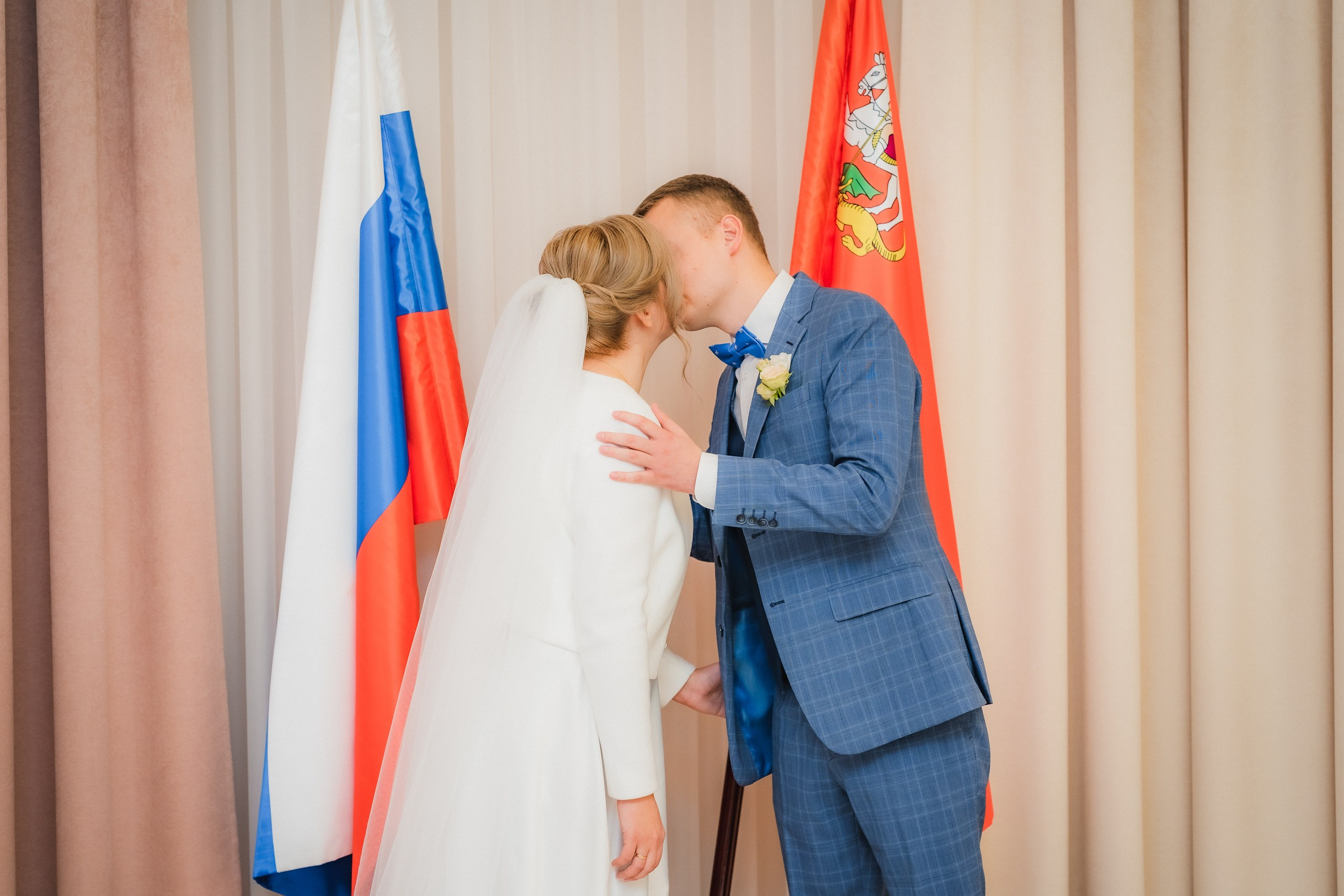 Большой свадебный день с венчанием