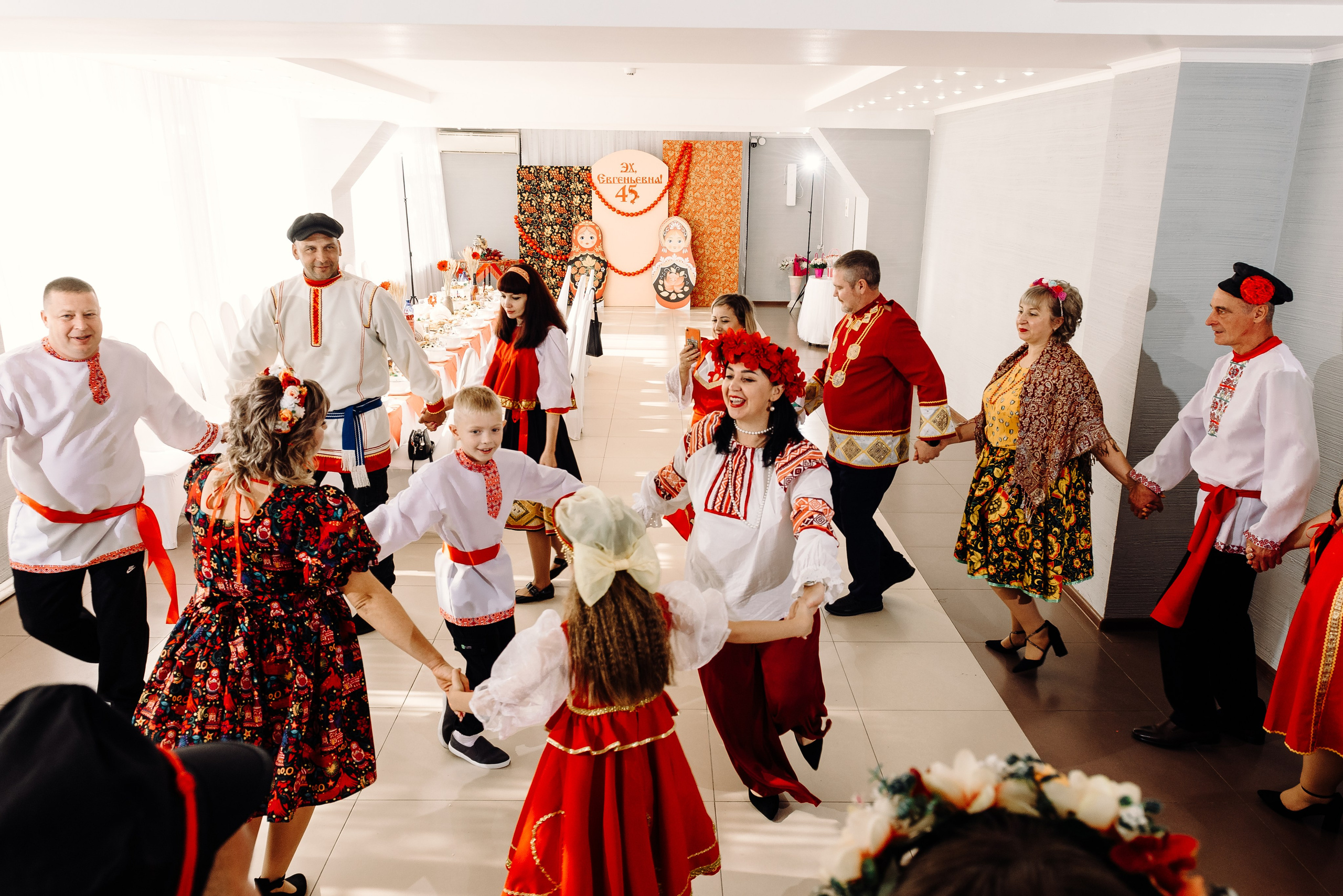 Евгеньевна 4+5 рашн стайл. Свадебный фотограф — фотограф на свадьбу в Воронеже — Свадебное фото