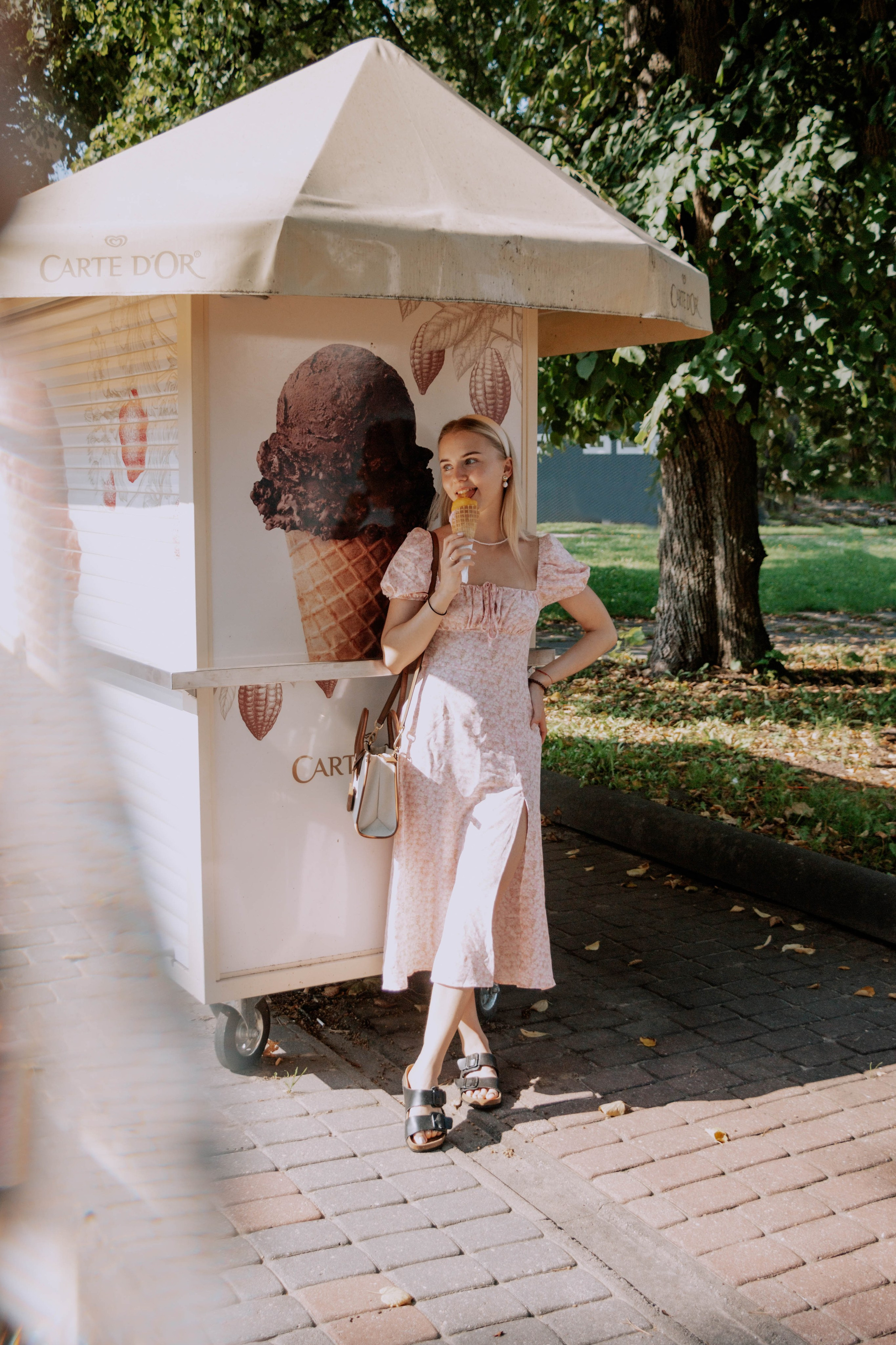 Диана. Бережно сохраняю ваши чувства и истории на своих фотографиях