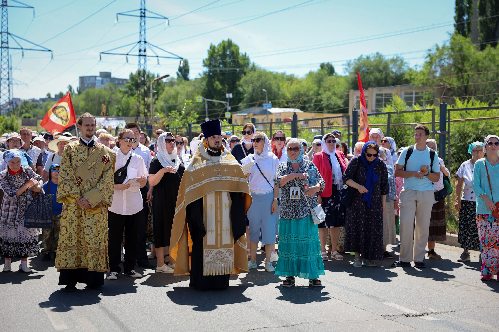 Многодневный крестный ход в Вавилов Дол. Саратовское Северо-Западное благочиние