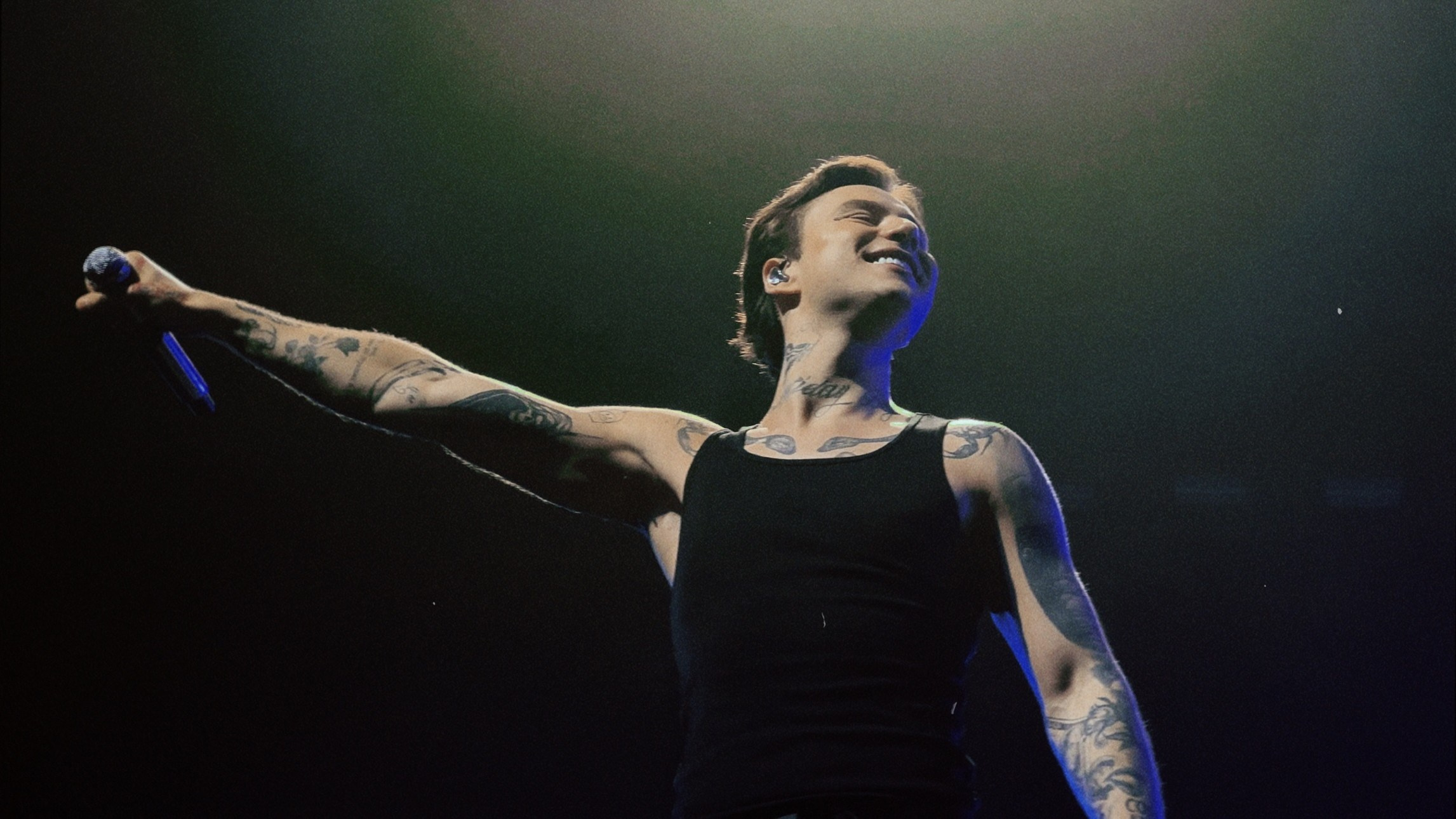 XOLIDAYBOY l 25 апреля. Hmliber — фотограф и контент-креатор из Петербурга