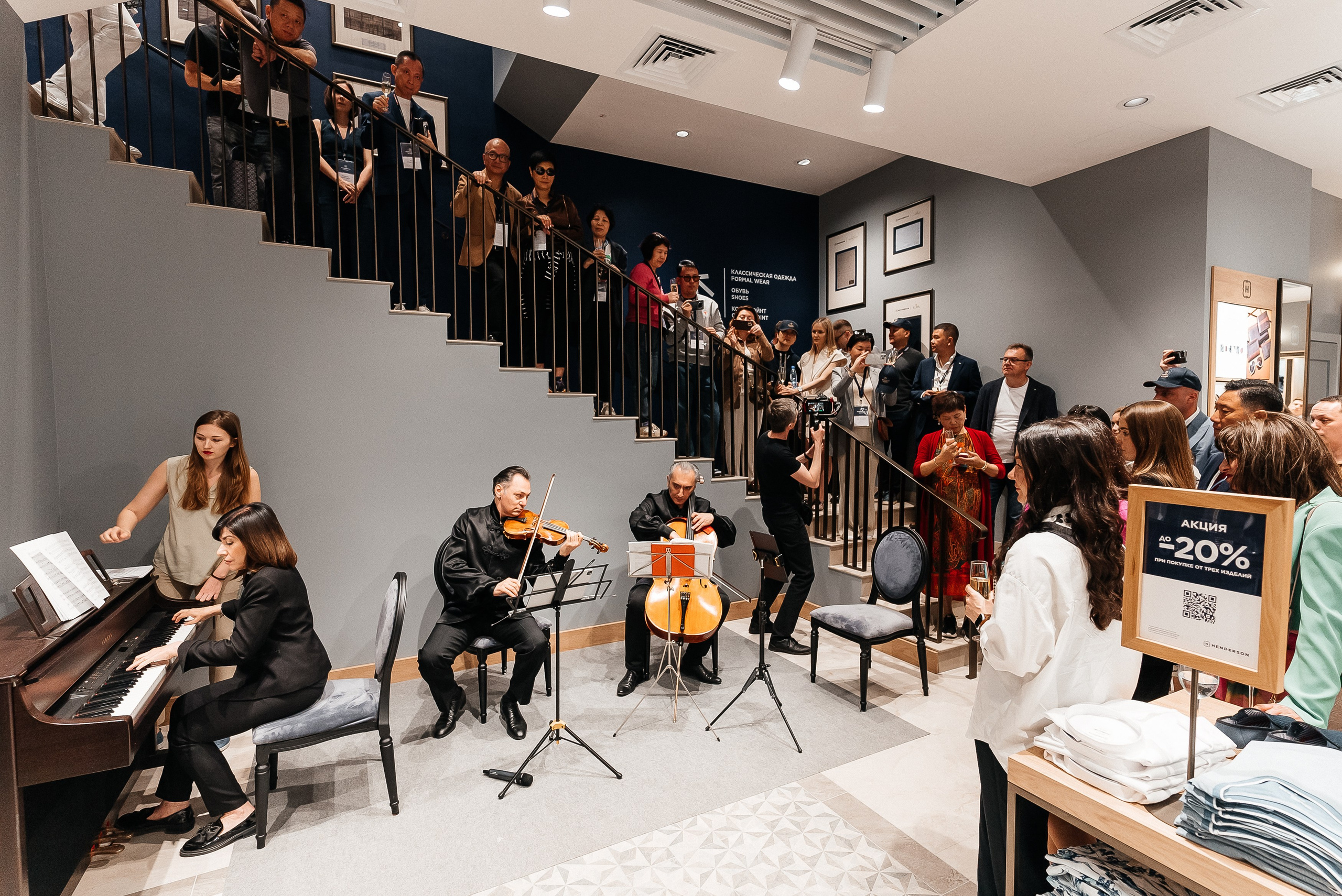 Henderson. Павел Краснов — Свадебный и репортажный фотограф в Москве